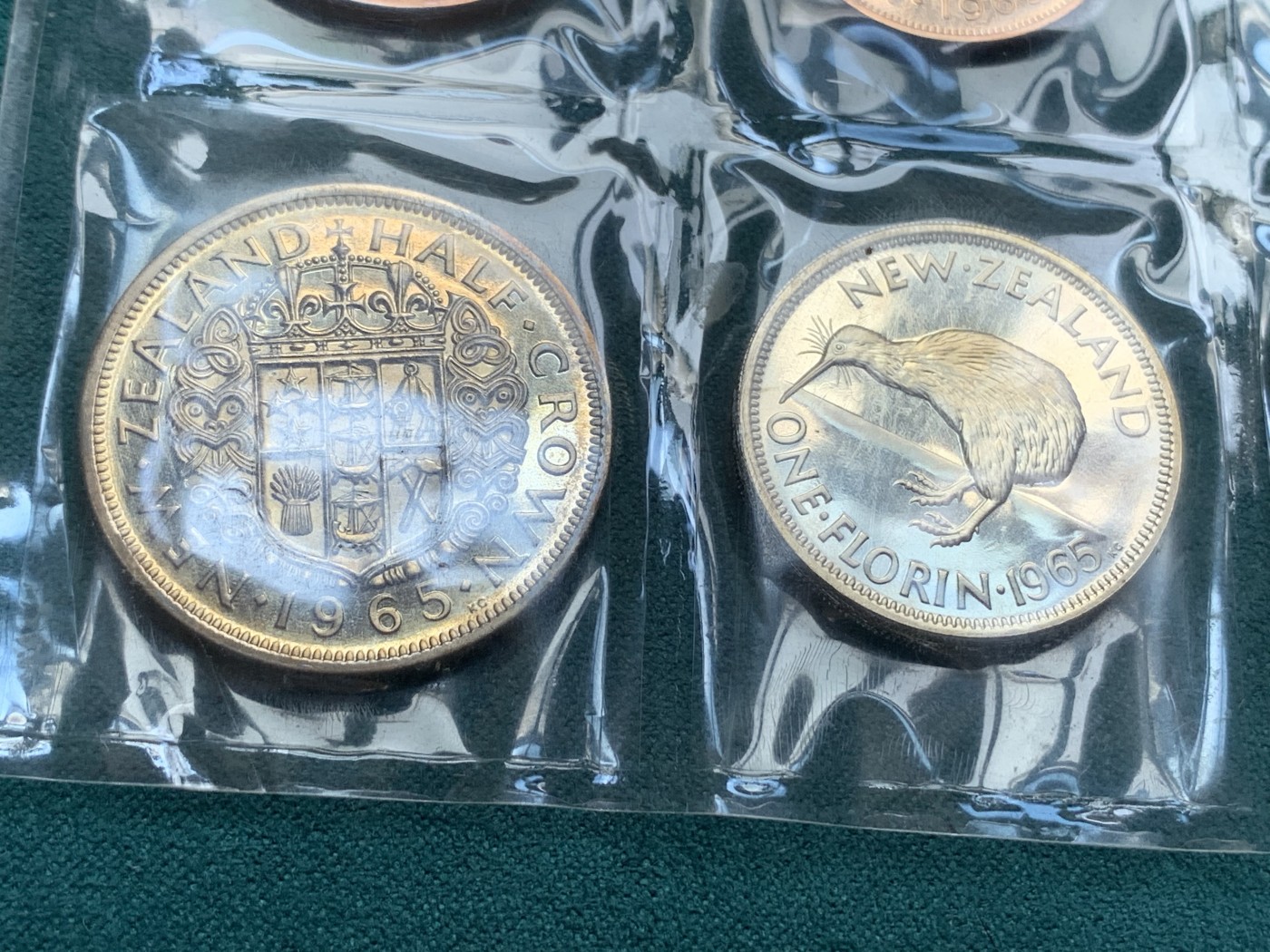 《竞宝斋》第187场-周日，周一 2场 (全场包邮) 新西兰 1965年 伊丽莎白二世 类精制套币