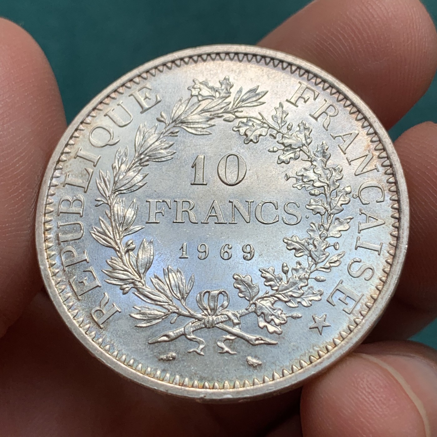 《竞宝斋》第187场-周日，周一 2场 (全场包邮) 法国1969年大力神10法郎银币 无敌状态