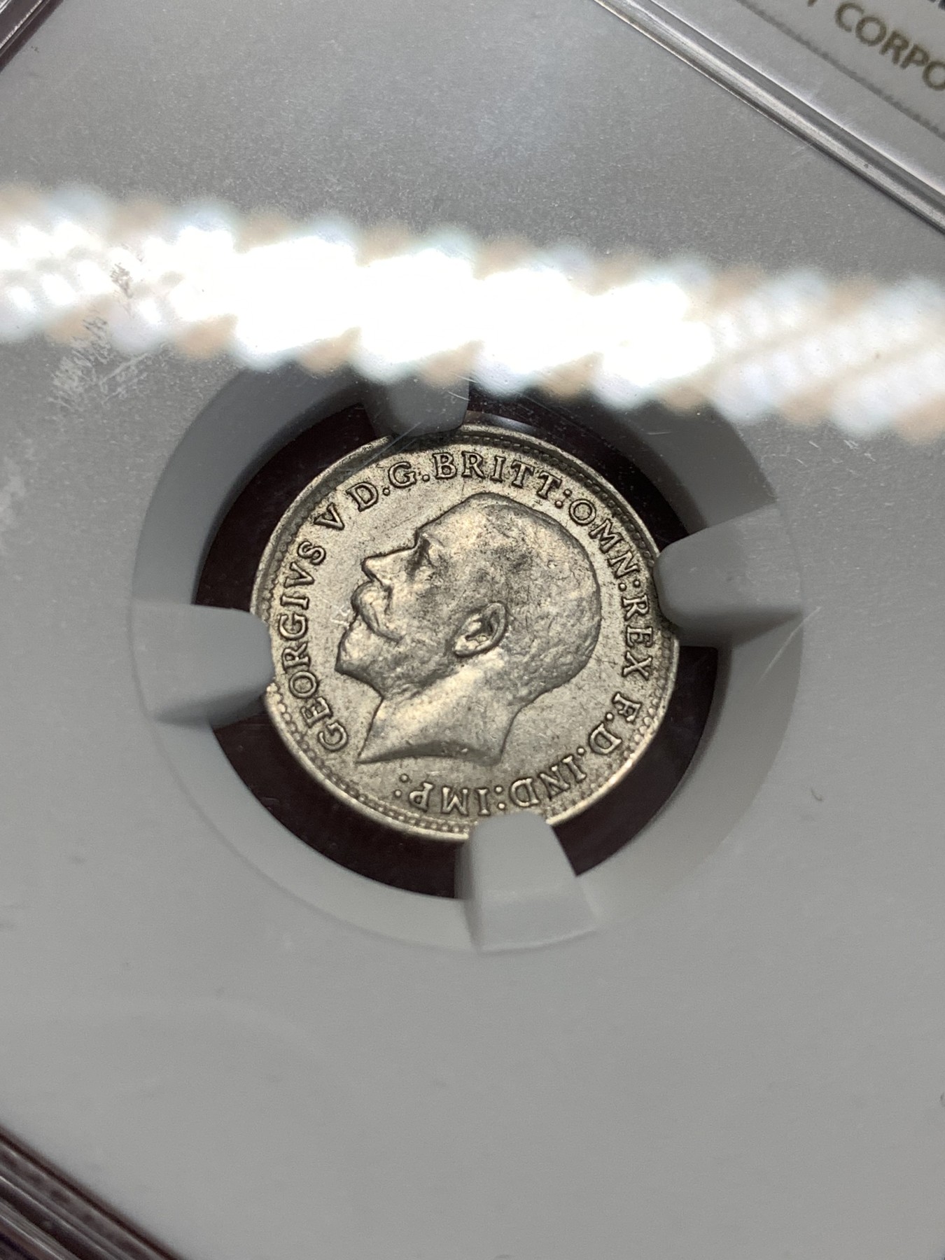 《竞宝斋》第187场-周日，周一 2场 (全场包邮) NGC-AU58 英国 1917年 乔治五世925高银版3便士银币