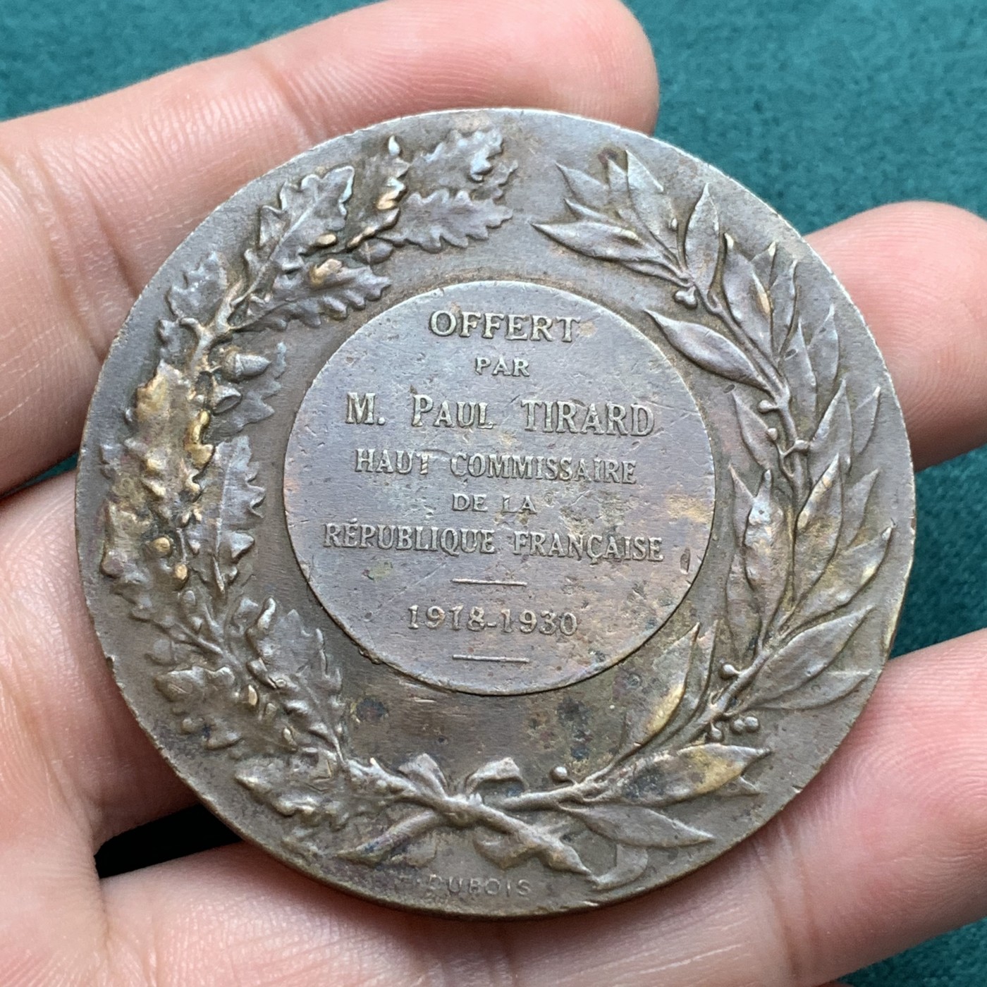 《竞宝斋》第187场-周日，周一 2场 (全场包邮) 法国云端女神艺术铜章  直径：49mm  重量：63.3g  边铭：丰饶角＋铜标