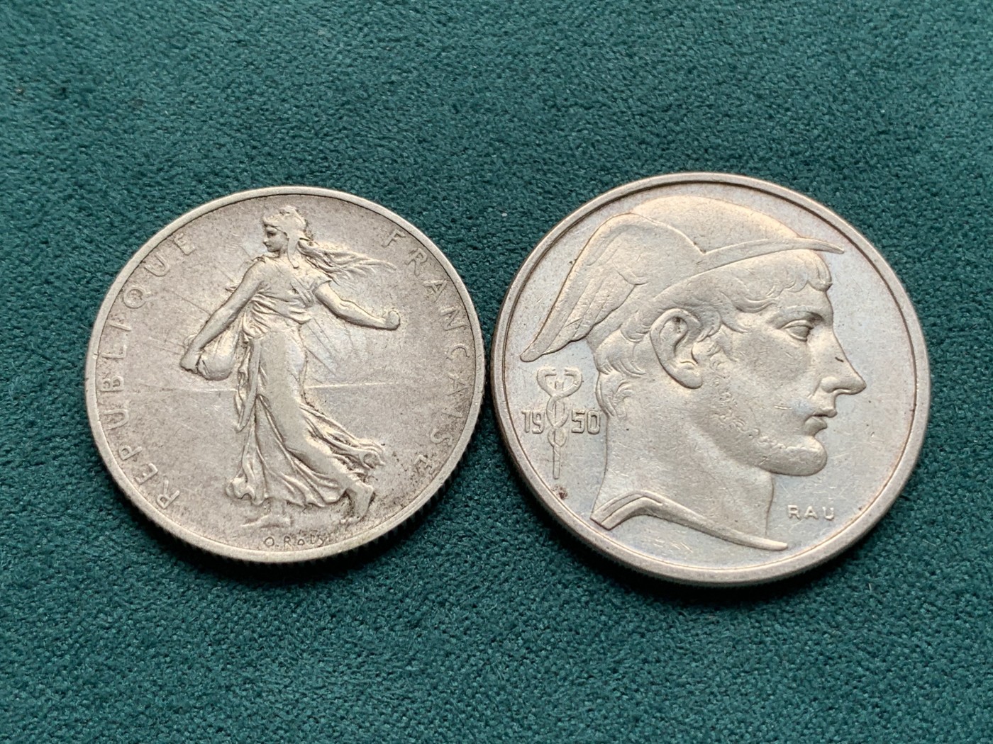 《竞宝斋》第187场-周日，周一 2场 (全场包邮) 两枚一组 比利时1950年50法郎+法国1916年2法郎银币