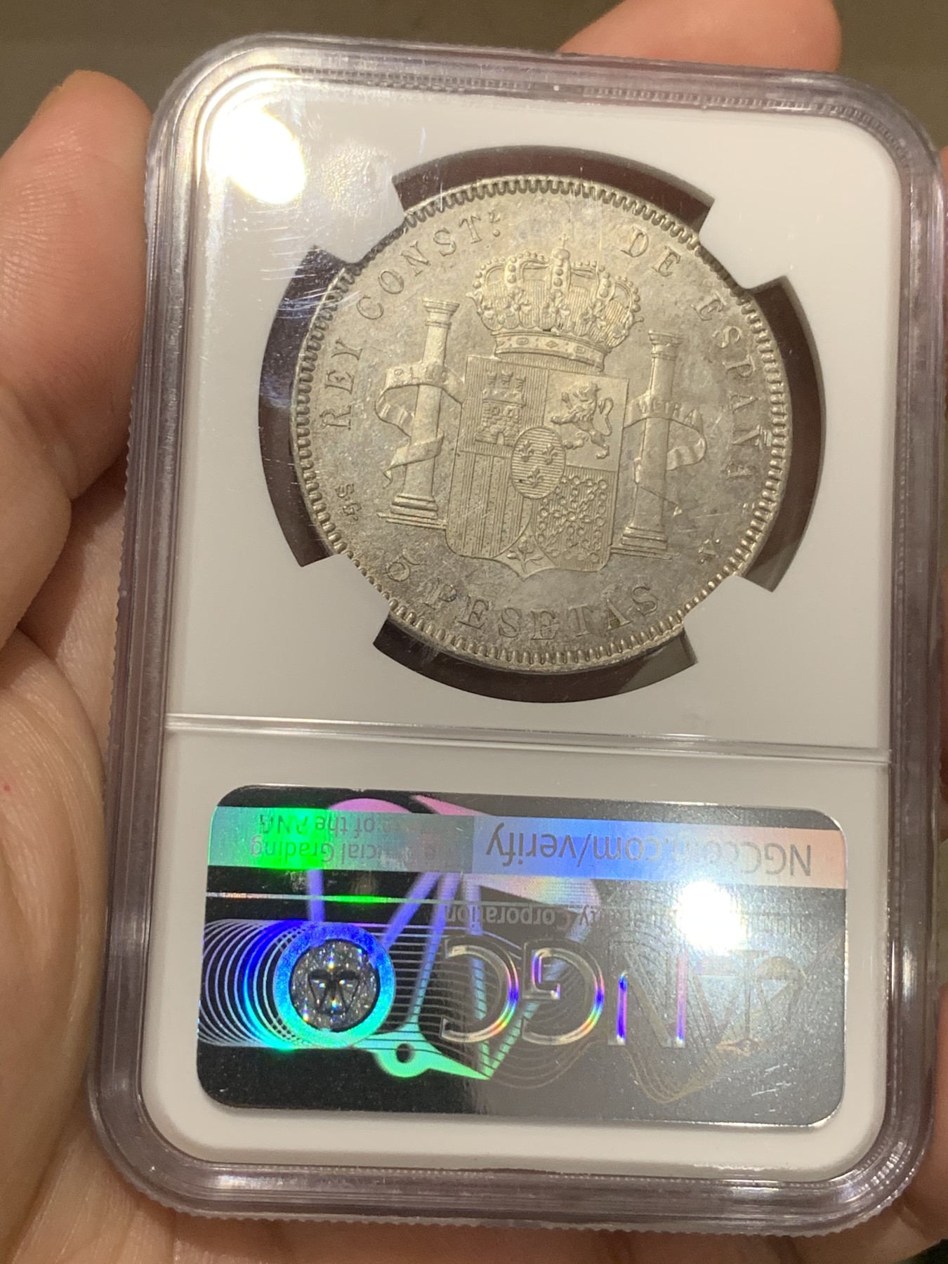 《竞宝斋》第187场-周日，周一 2场 (全场包邮) NGC-MS62 西班牙1899年 国王阿方索十三世 5比塞塔银币 类似镜面的底板 淡淡的金彩 近期热门的品种