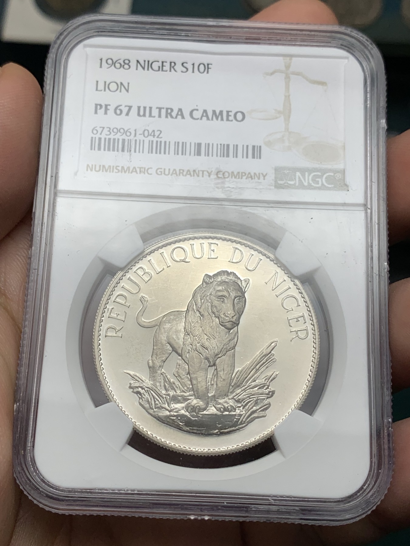 《竞宝斋》第187场-周日，周一 2场 (全场包邮) NGC PF67UC 尼日尔1968狮子10法郎精制银币
