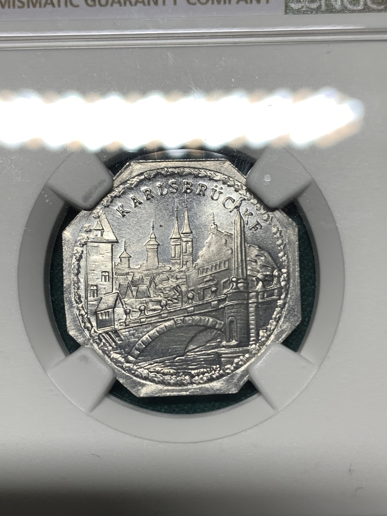 《竞宝斋》第187场-周日，周一 2场 (全场包邮) NGC MS65 德国1920纽伦堡紧急状态时期城市景观20P代用币