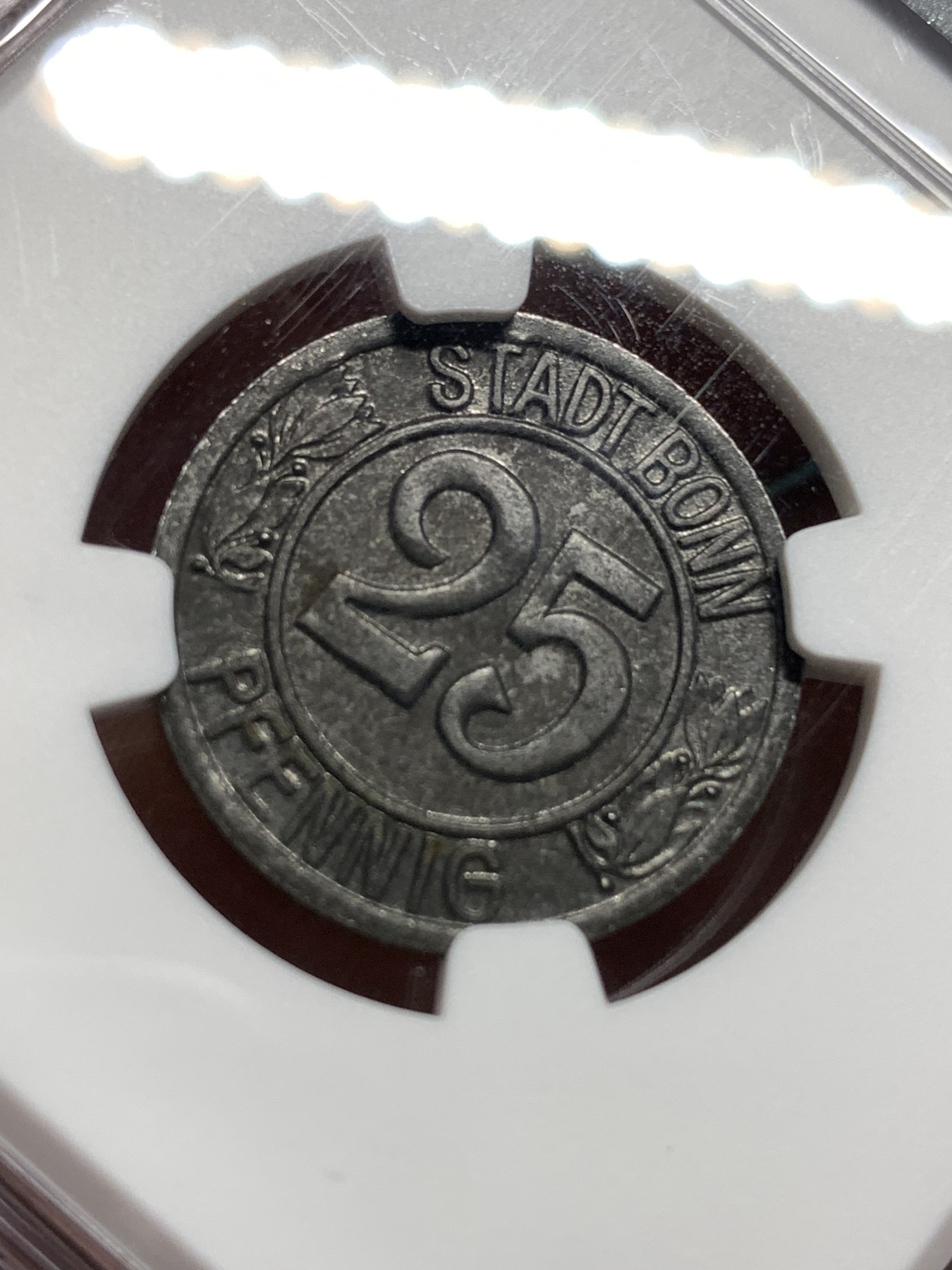 《竞宝斋》第187场-周日，周一 2场 (全场包邮) NGC MS62 德国紧急状态货币 1920年波恩贝多芬25芬尼铁币