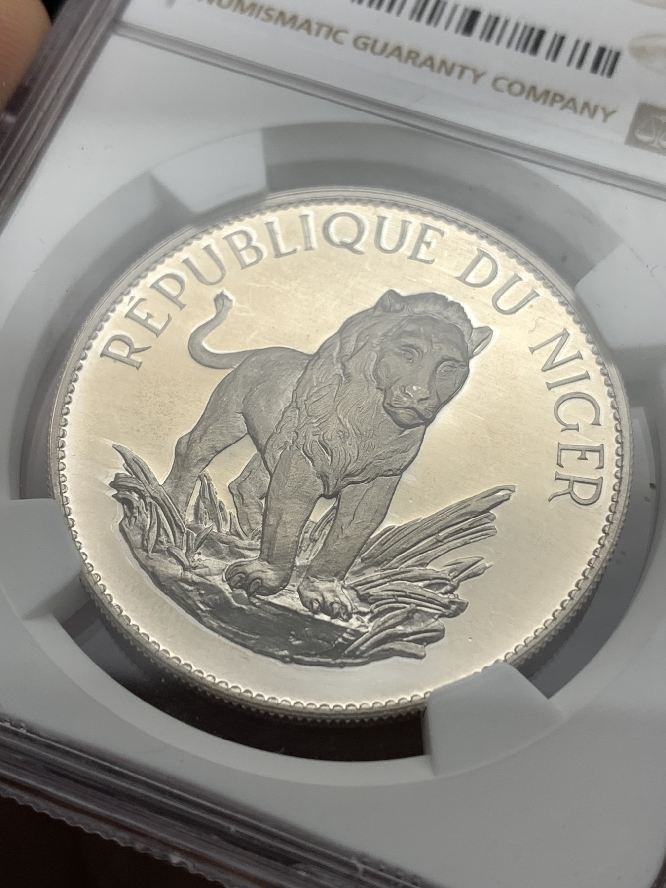 《竞宝斋》第187场-周日，周一 2场 (全场包邮) NGC PF67UC 尼日尔1968狮子10法郎精制银币