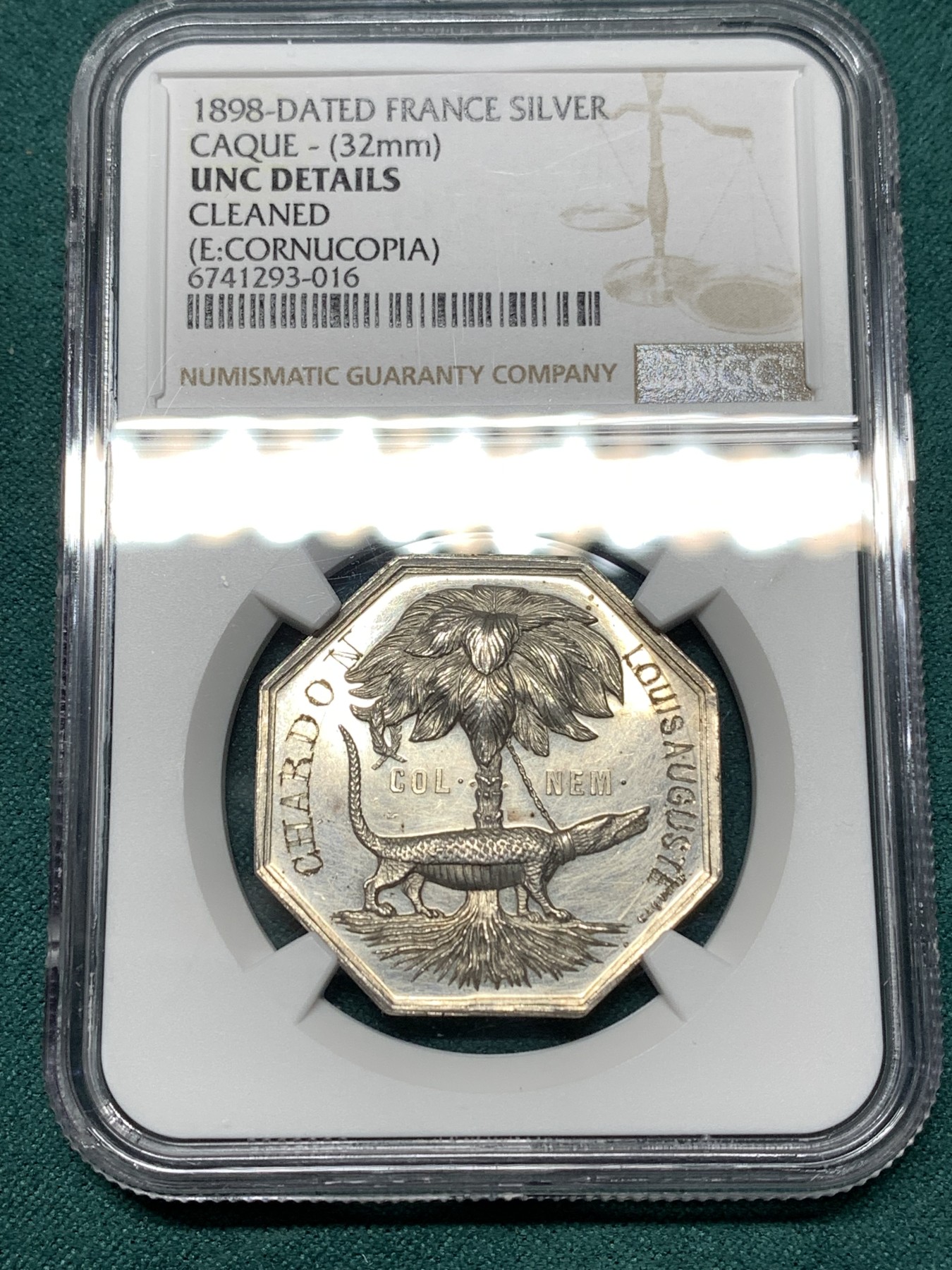 《竞宝斋》第187场-周日，周一 2场 (全场包邮) NGC UNC 法国 经典鳄鱼 1898 银质八角代币 状态好 光度好