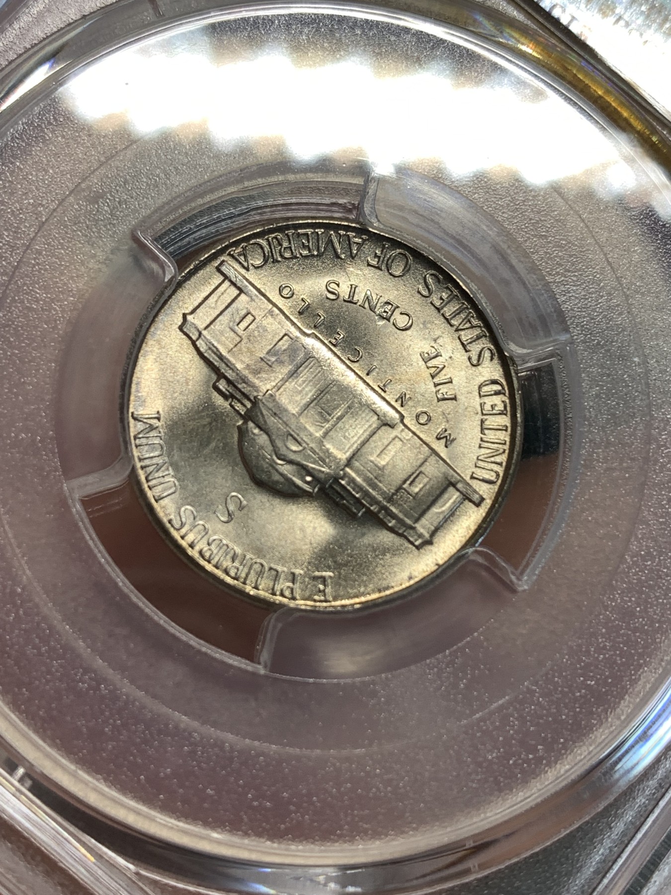 《竞宝斋》第187场-周日，周一 2场 (全场包邮) PCGS-MS65 美国 杰弗逊 1945年 战时5美分 低银版（仅1942-1945年含银，其余皆为镍币）