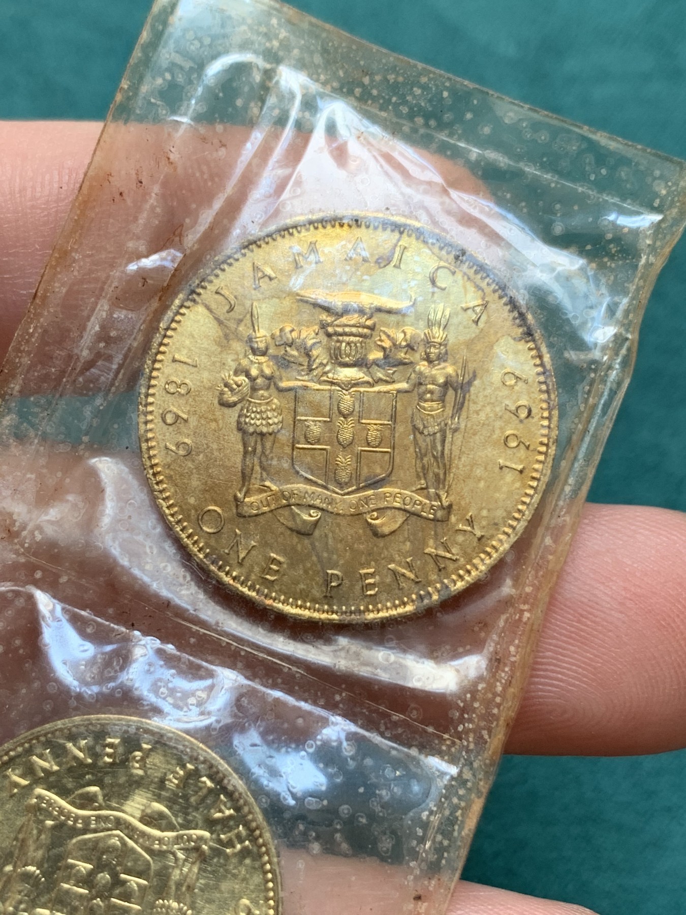 《竞宝斋》第187场-周日，周一 2场 (全场包邮) 英属牙买加 1969年 伊丽莎白二世 1便士 1/2便士精制套币 少见塑封原包装