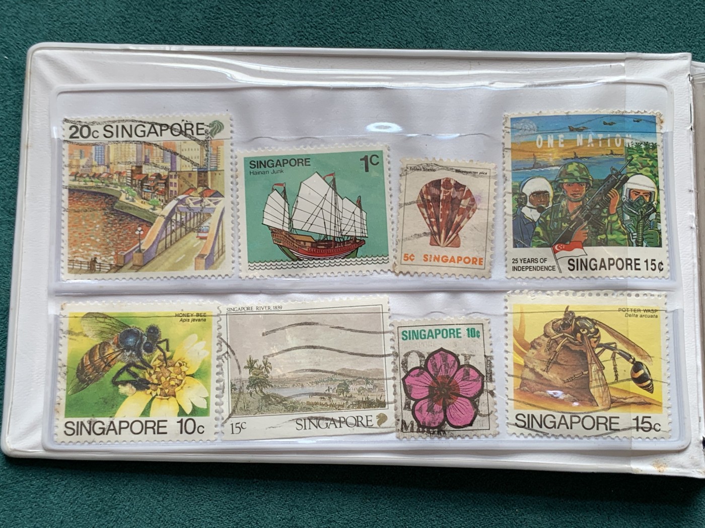 《竞宝斋》第187场-周日，周一 2场 (全场包邮) 新加坡与马来西亚组合套币 带邮票