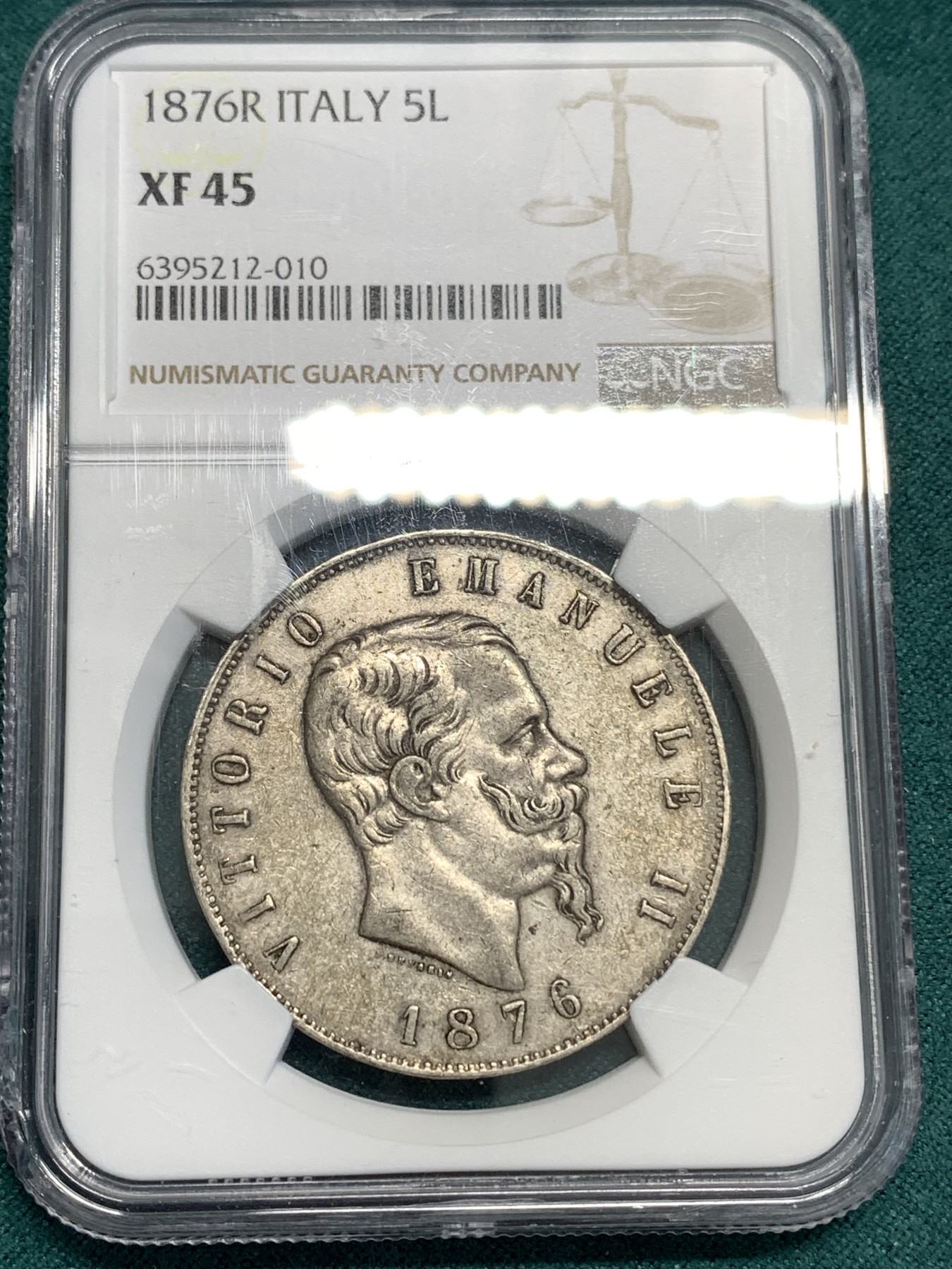 《竞宝斋》第187场-周日，周一 2场 (全场包邮) NGC XF45 意大利1876年伊曼纽尔二世5里拉大银币 原味老包浆 盒子左下角小磕