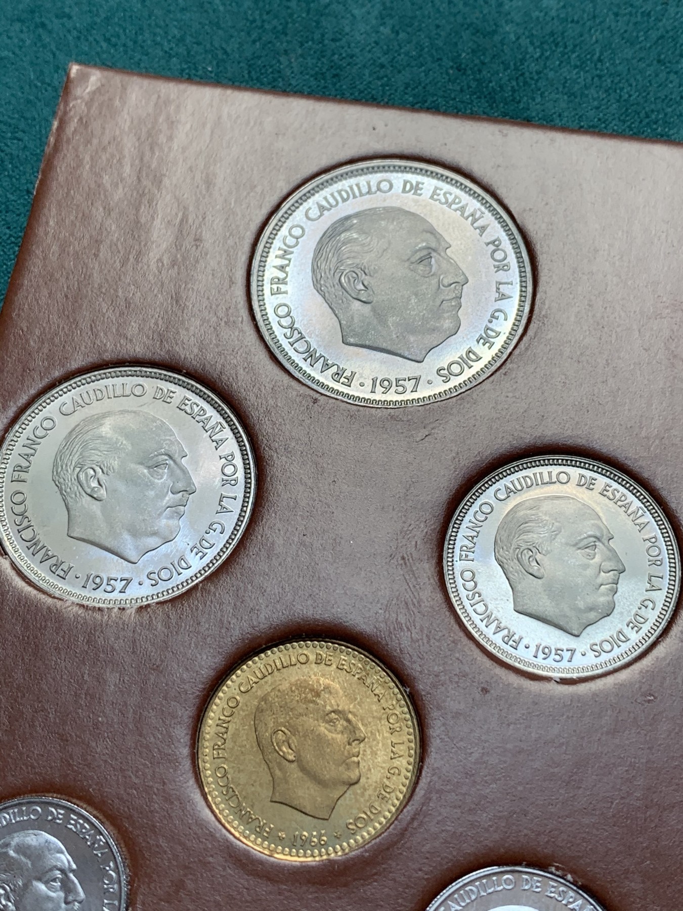 《竞宝斋》第187场-周日，周一 2场 (全场包邮) 本装 西班牙1957 *72年 佛朗哥六枚套 精制币 较少的年份