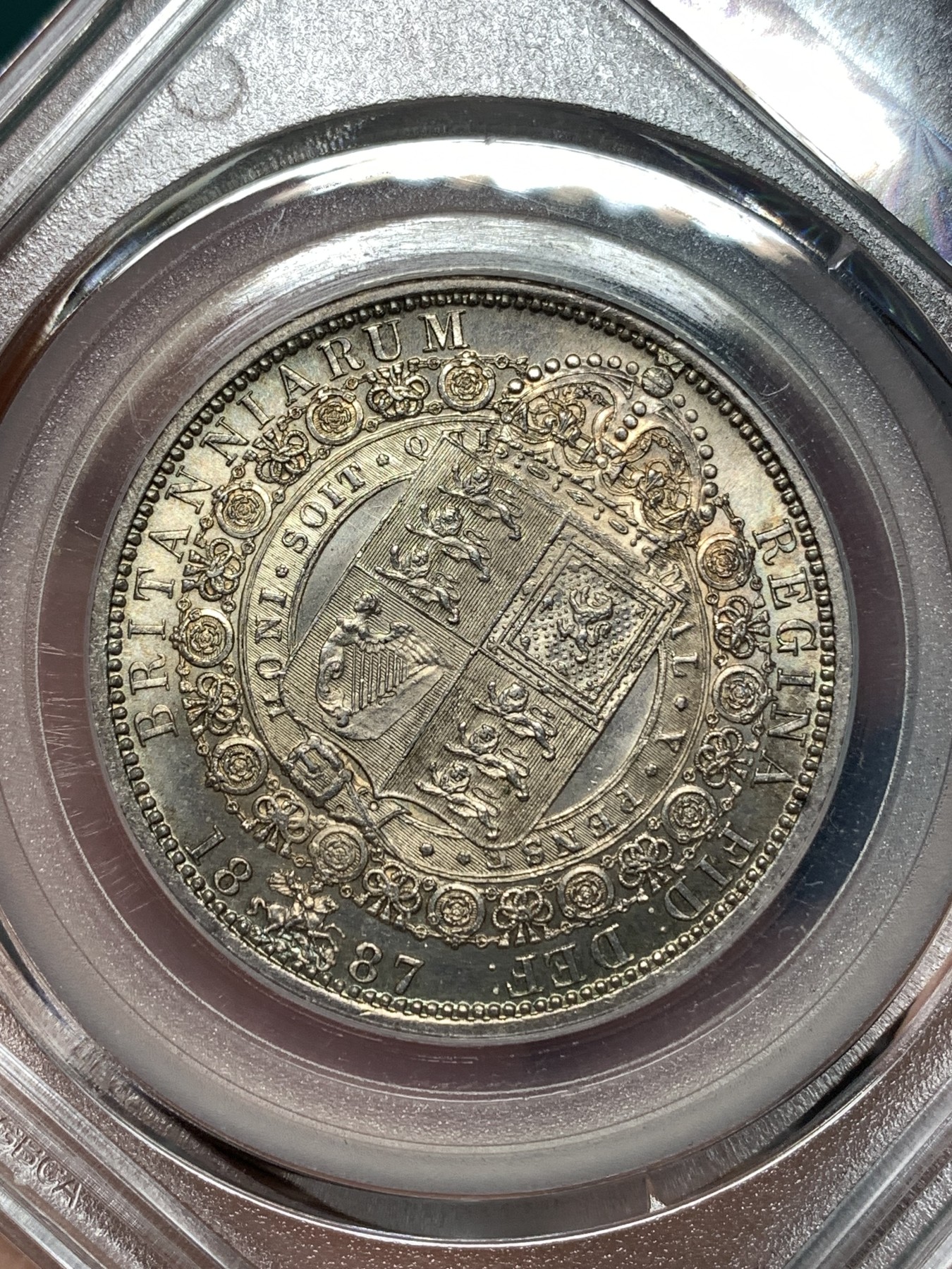 《竞宝斋》第187场-周日，周一 2场 (全场包邮) 公博 MS65 英国1887维多利亚高冠半克朗银币