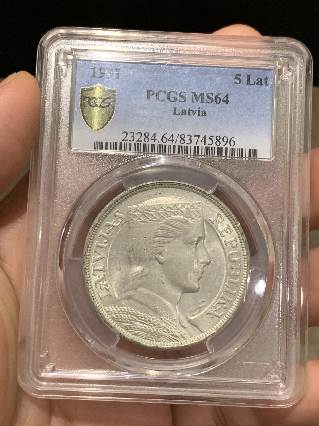 《竞宝斋》第187场-周日，周一 2场 (全场包邮) PCGS-MS64 拉脱维亚1931年少女头像5拉特银币  高分好品 64分已经很难见到