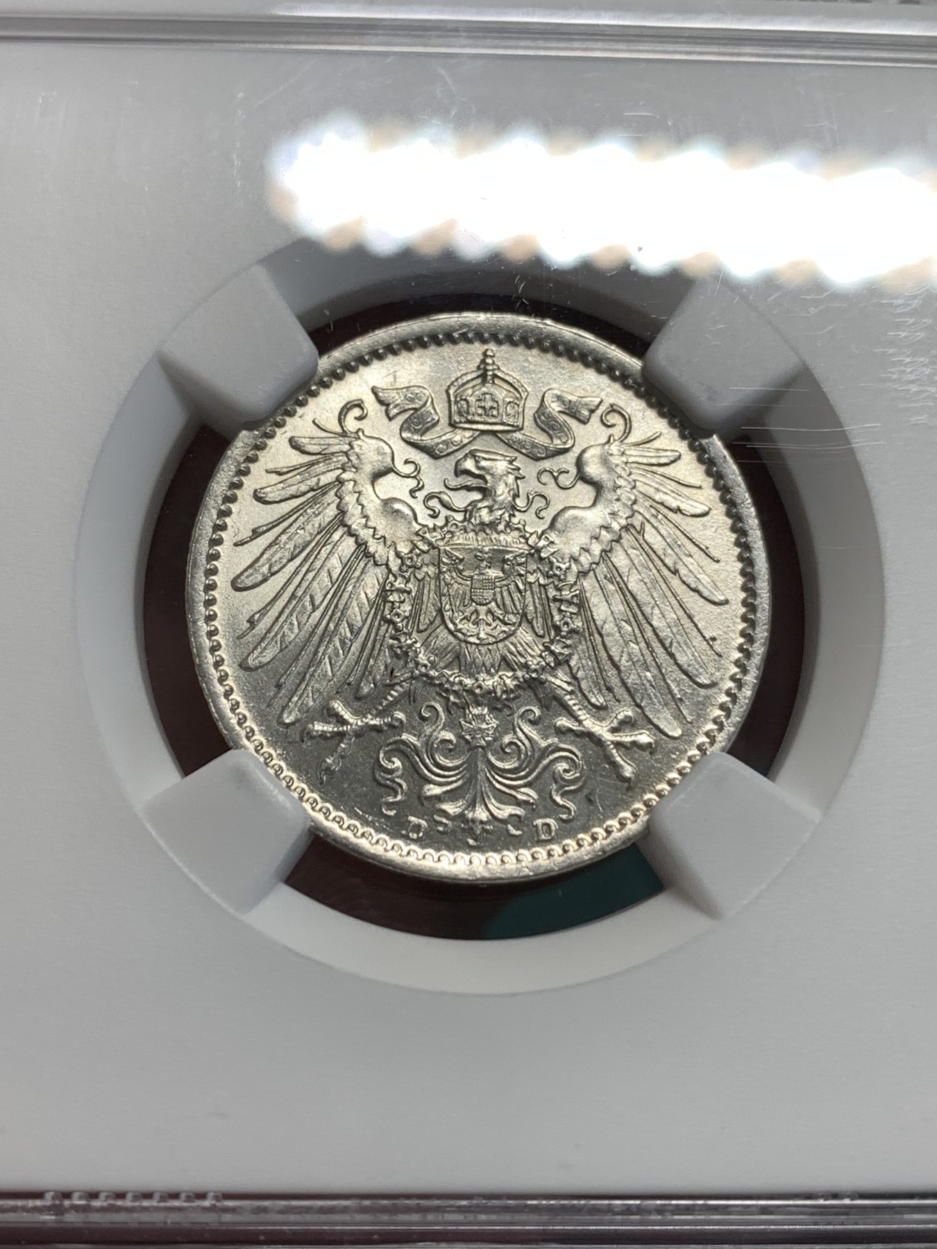 《竞宝斋》第187场-周日，周一 2场 (全场包邮) NGC MS65  德国1915年1马克原光银币