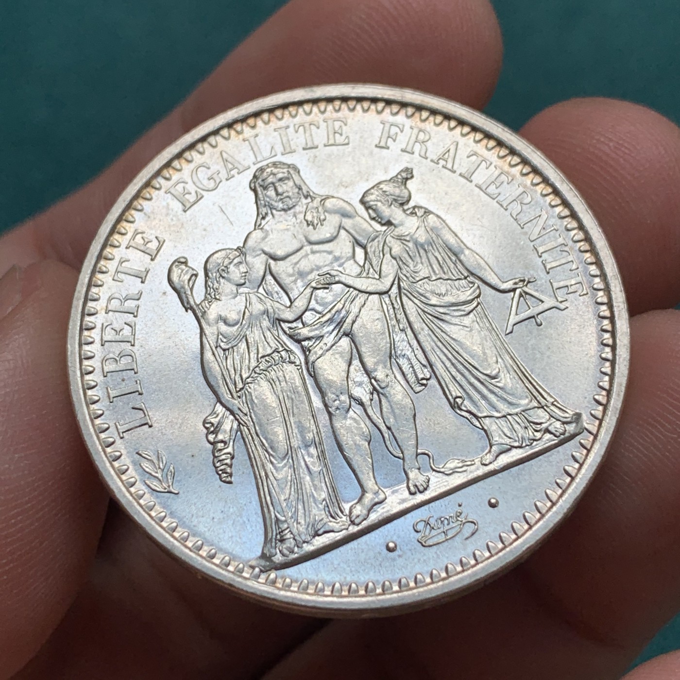 《竞宝斋》第187场-周日，周一 2场 (全场包邮) 法国1969年大力神10法郎银币 无敌状态