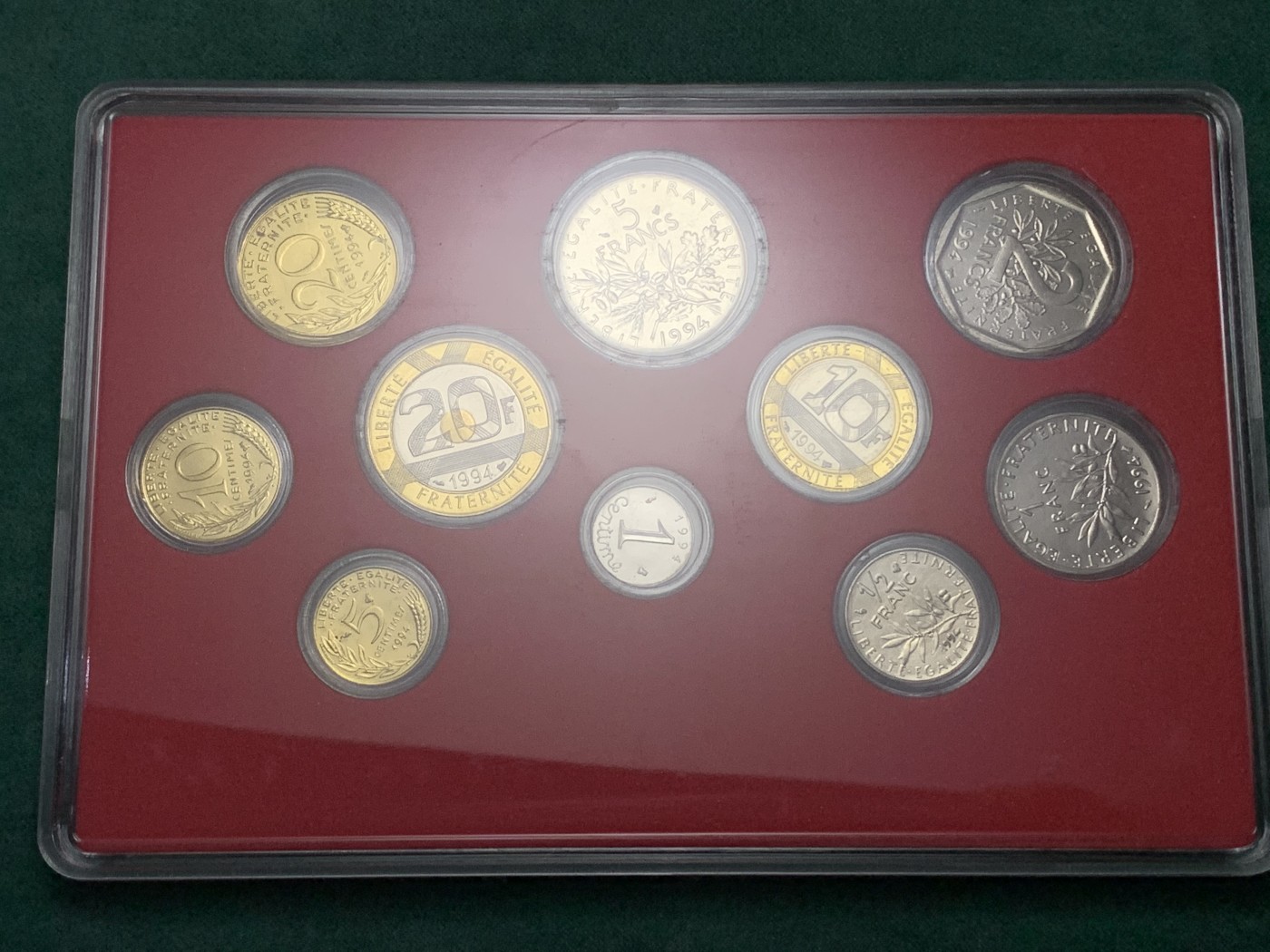 《竞宝斋》第187场-周日，周一 2场 (全场包邮) 法国 1994年 纪念币套装 10枚 含米歇尔山 好品