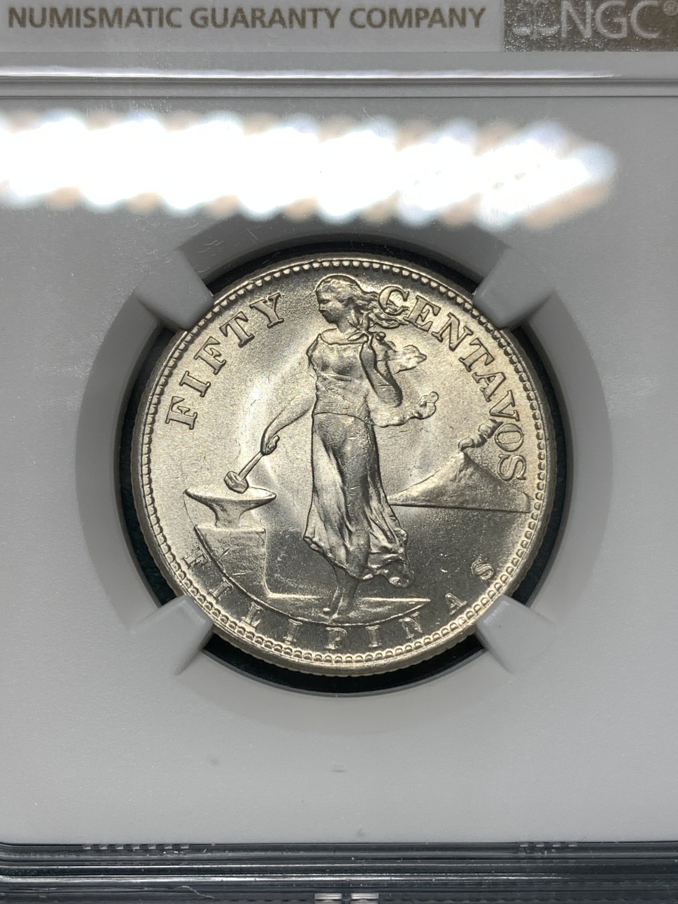 《竞宝斋》第188场-周日，周一 2场 (全场包邮) NGC-MS65 1944年菲律宾女神50分银币，44年比45年少多了，原光卷拆品,NGC-65分高分，一步到位。