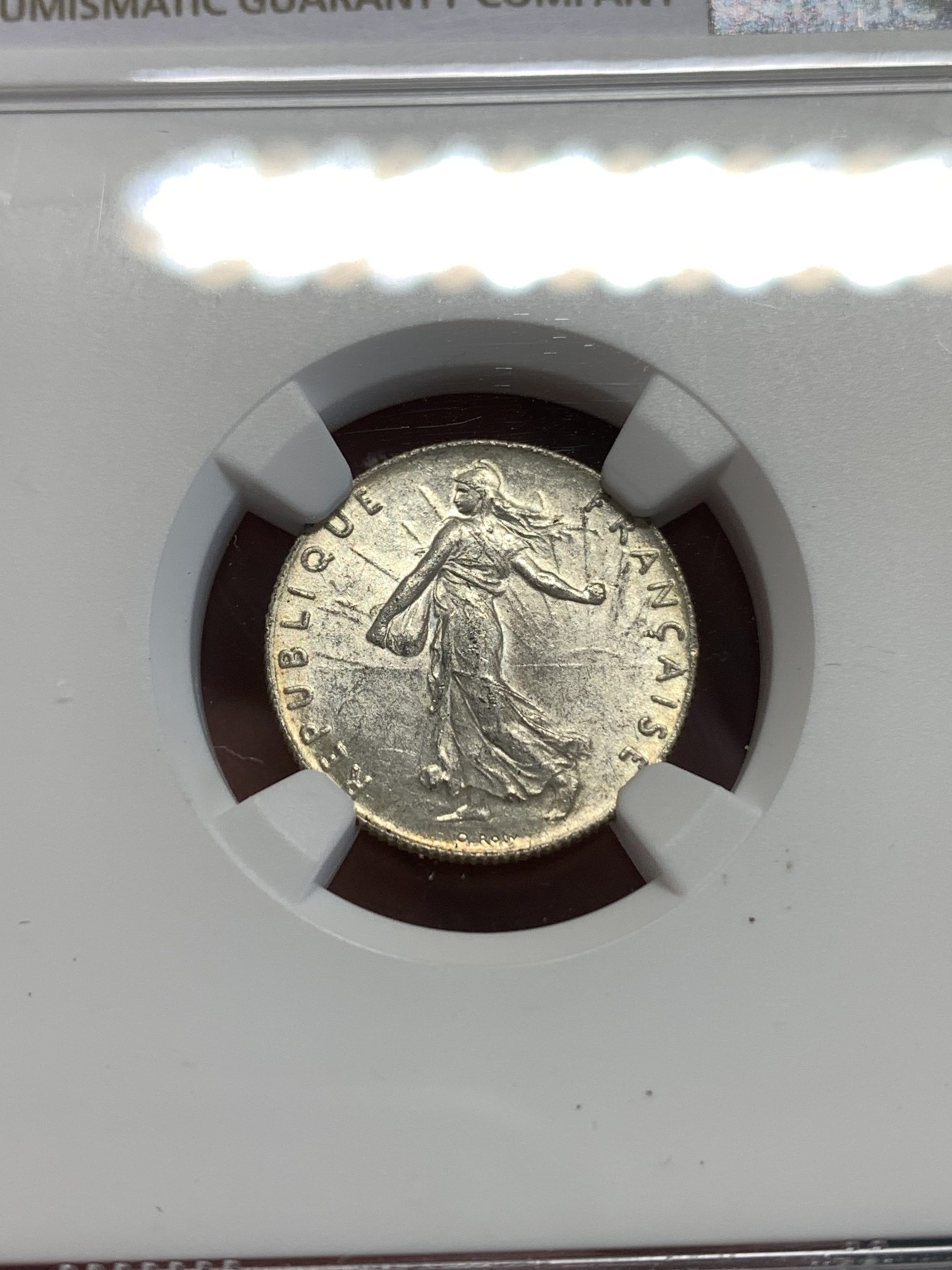 《竞宝斋》第188场-周日，周一 2场 (全场包邮) NGC-MS62 法国1915年播种女神50分银币 章牌大师罗蒂设计 经典的行走女神