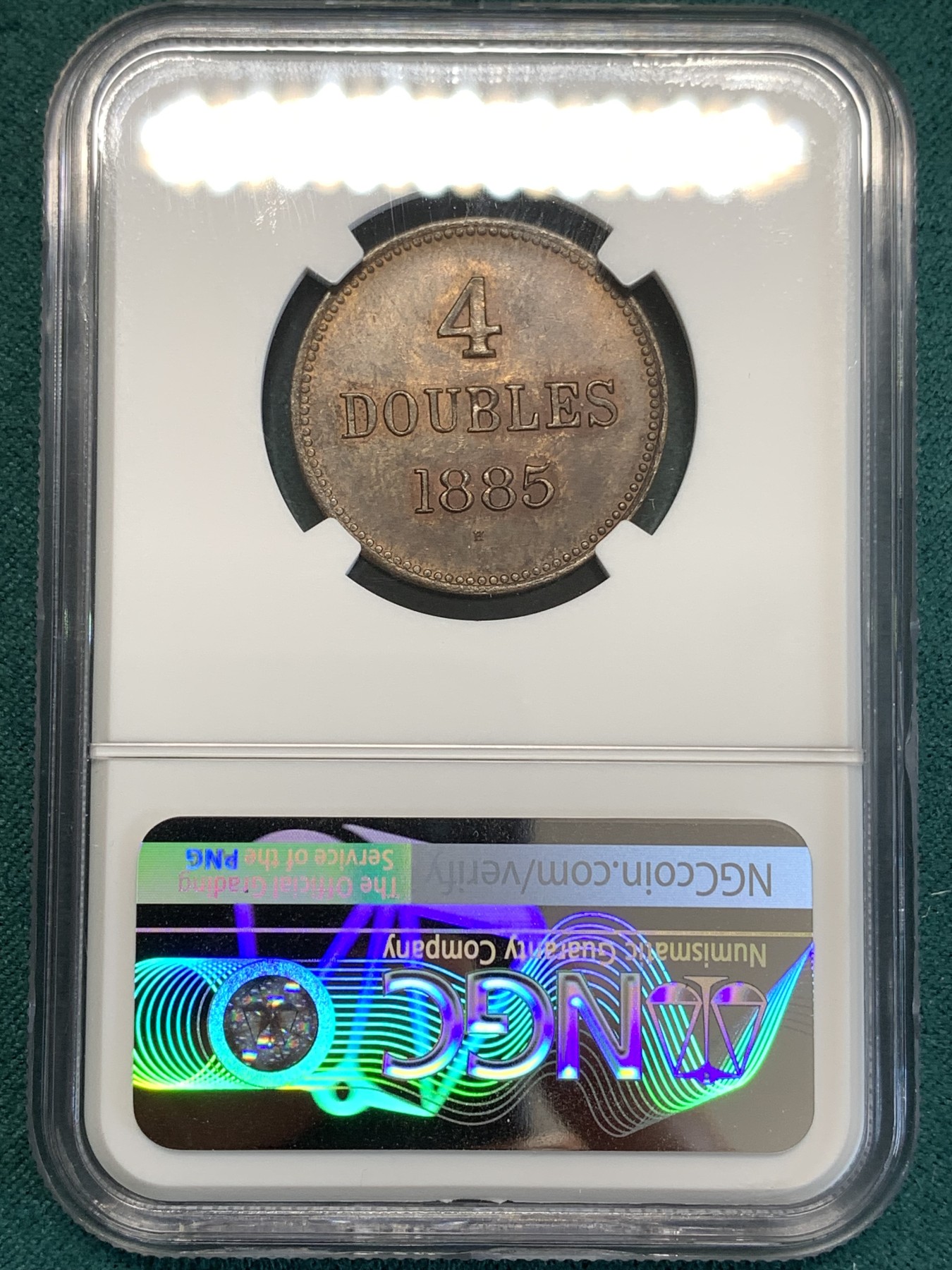《竞宝斋》第188场-周日，周一 2场 (全场包邮) NGC-MS62BN 1885年根西4D铜币，品相精美，维多利亚时期的好品少见。