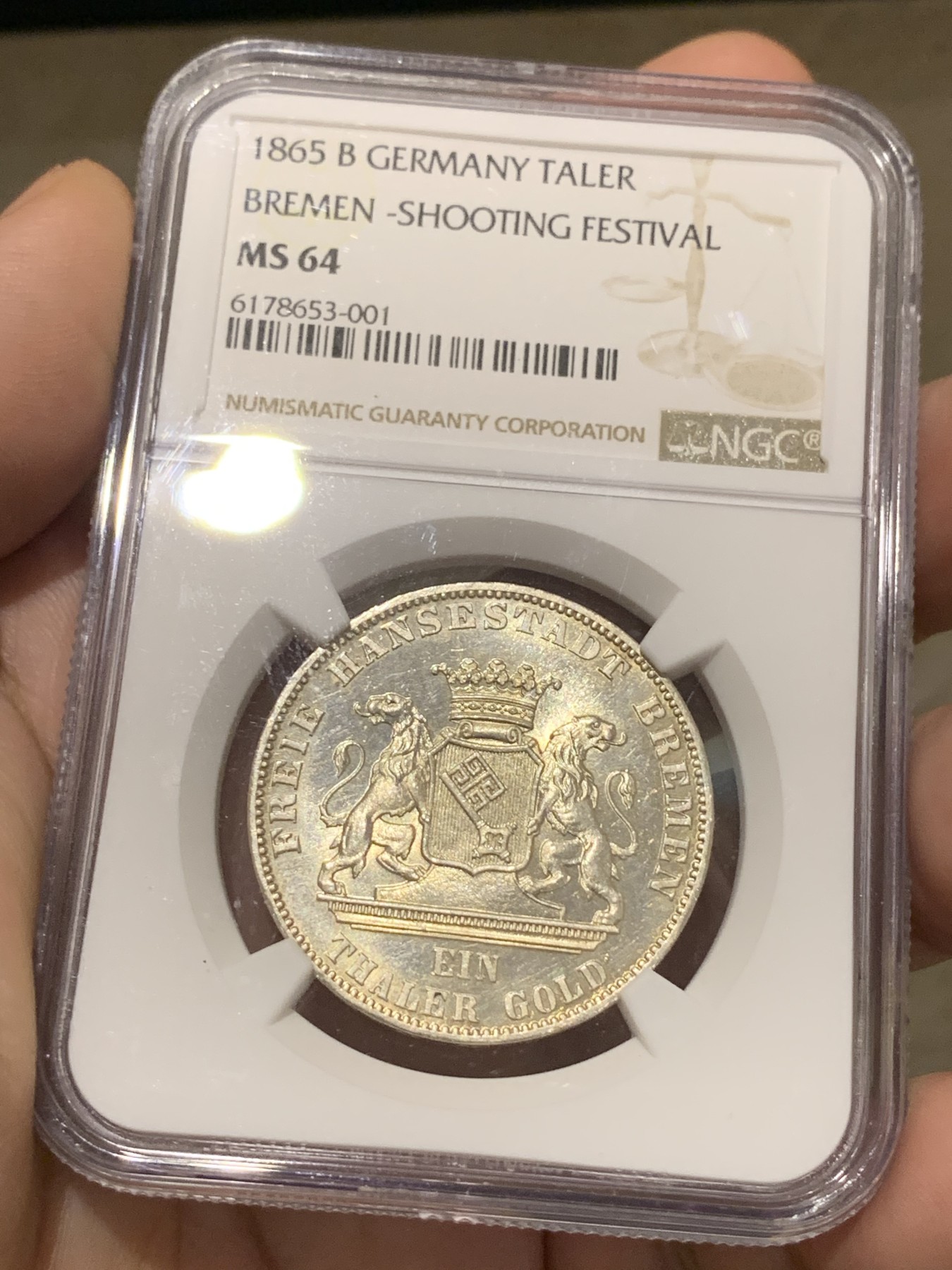 《竞宝斋》第188场-周日，周一 2场 (全场包邮) NGC MS64 德国 1865 不莱梅射击节 1泰勒银币 亮瞎眼的节奏