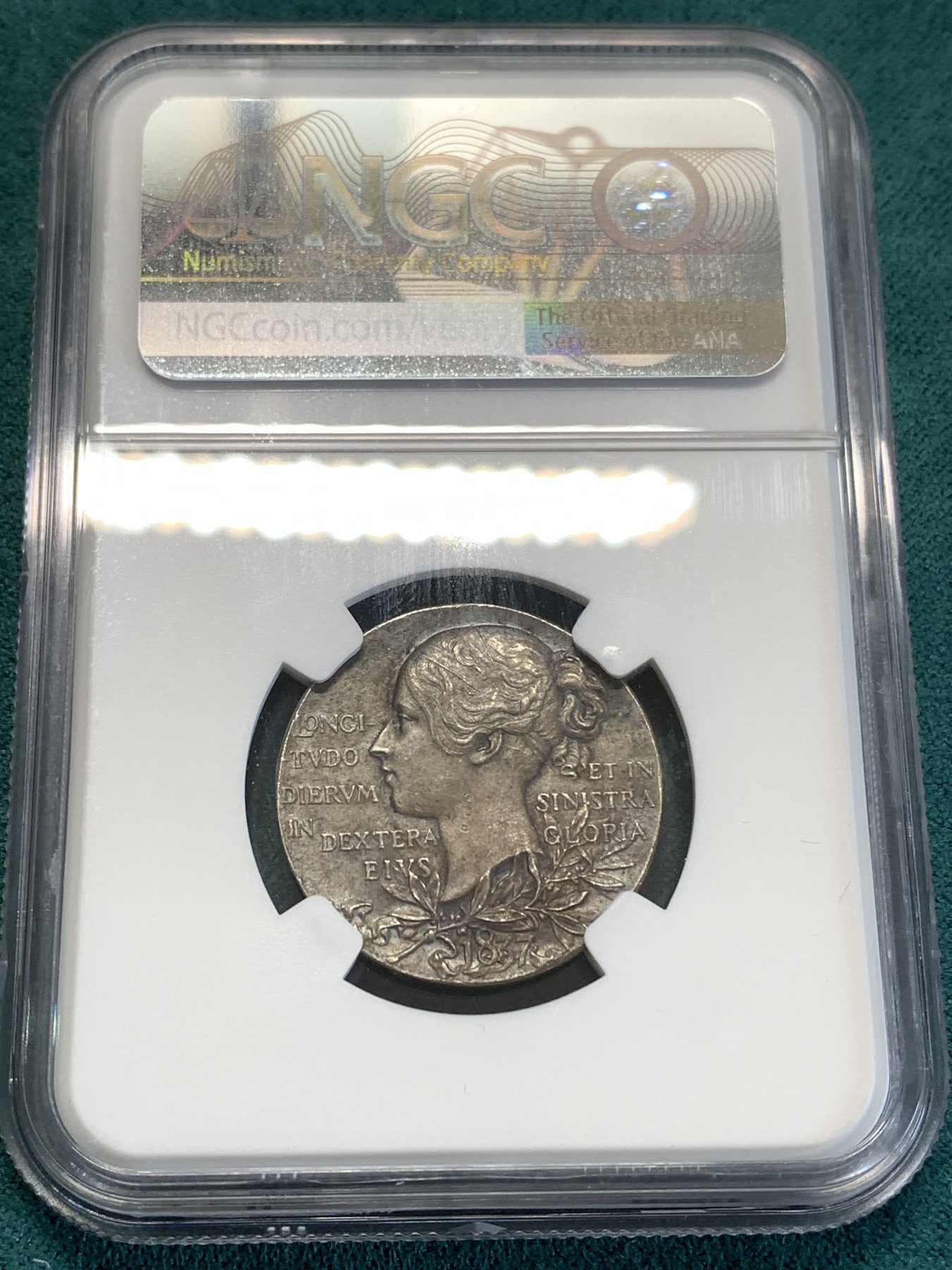 《竞宝斋》第188场-周日，周一 2场 (全场包邮) NGC-MS61 英国1897维多利亚加冕60周年禧年银章