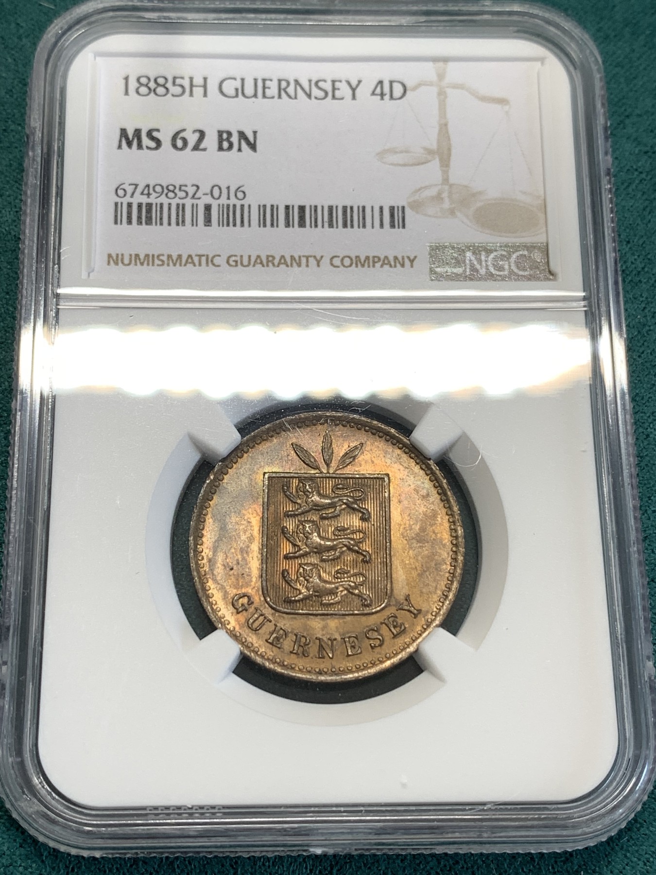 《竞宝斋》第188场-周日，周一 2场 (全场包邮) NGC-MS62BN 1885年根西4D铜币，品相精美，维多利亚时期的好品少见。
