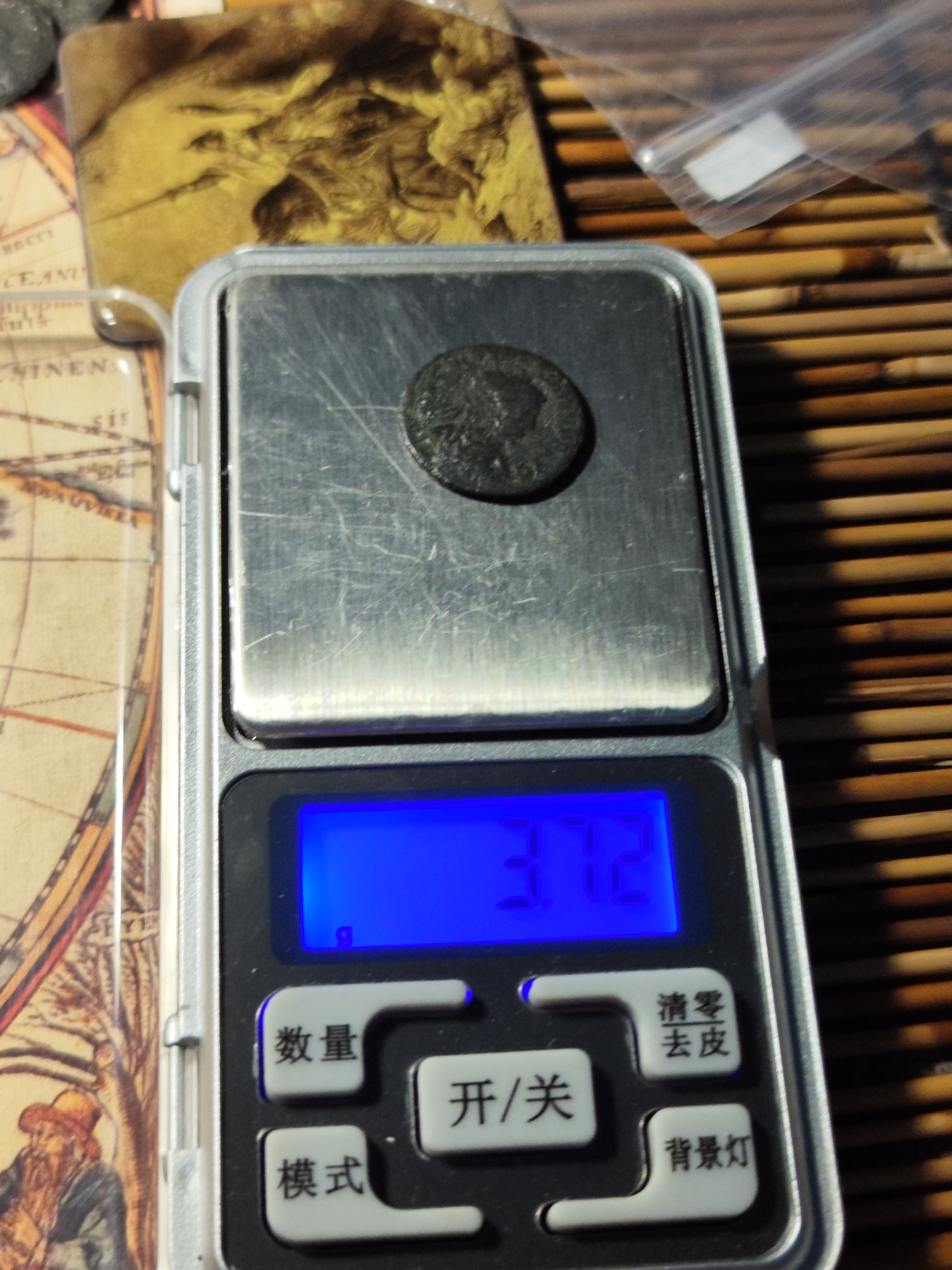 【大巴扎】第9回：丝路钱币与罗马帝国钱币的碰撞（全场包邮） 古罗马铜币，不知道是那位皇帝，图案还蛮清晰的