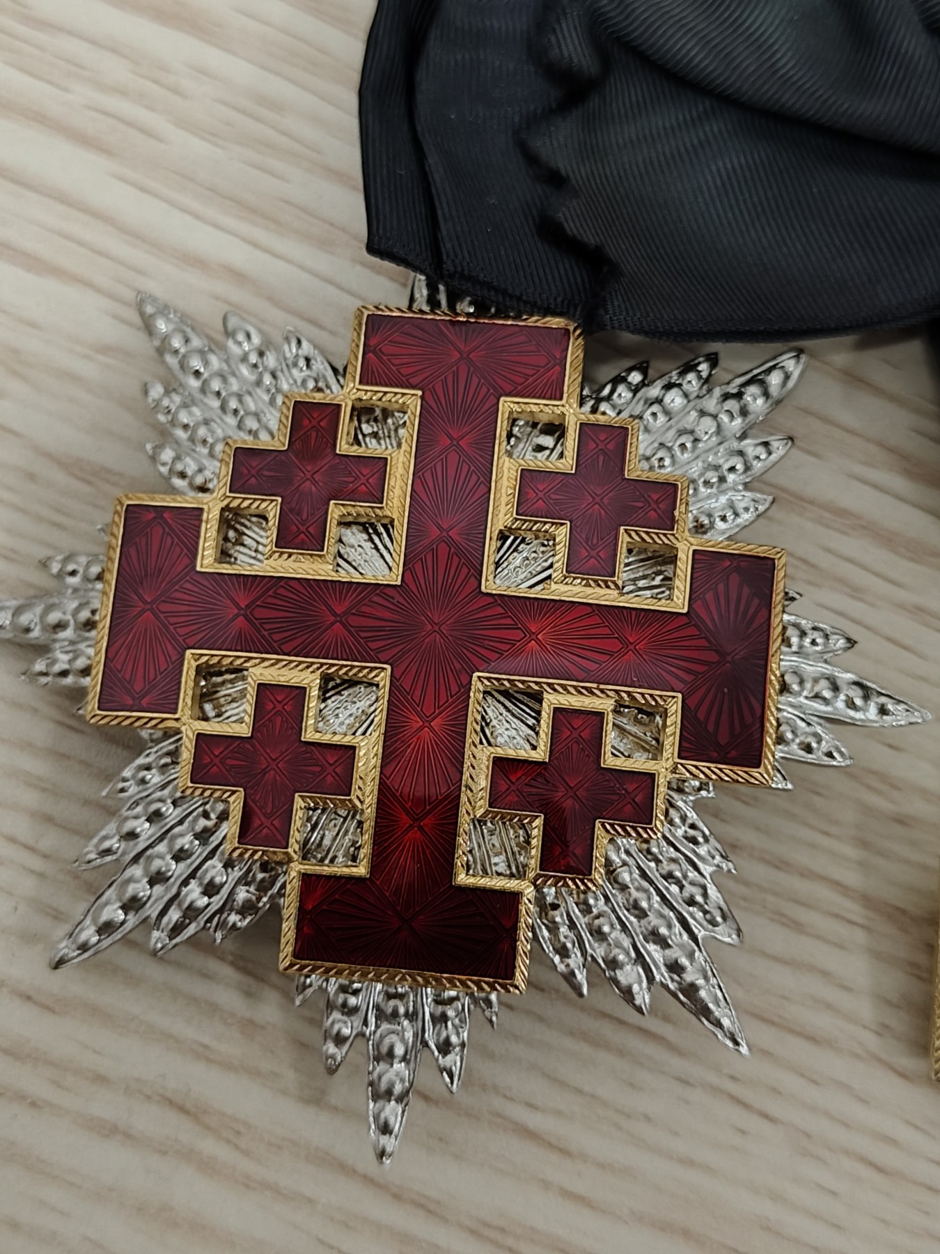 全场0元起拍 第81期 咸鱼国勋章拍卖专场 8月13日（周日）下午6：00开始 梵蒂冈教皇国 大十字级圣暮骑士团勋章大绶+星芒 铜珐琅