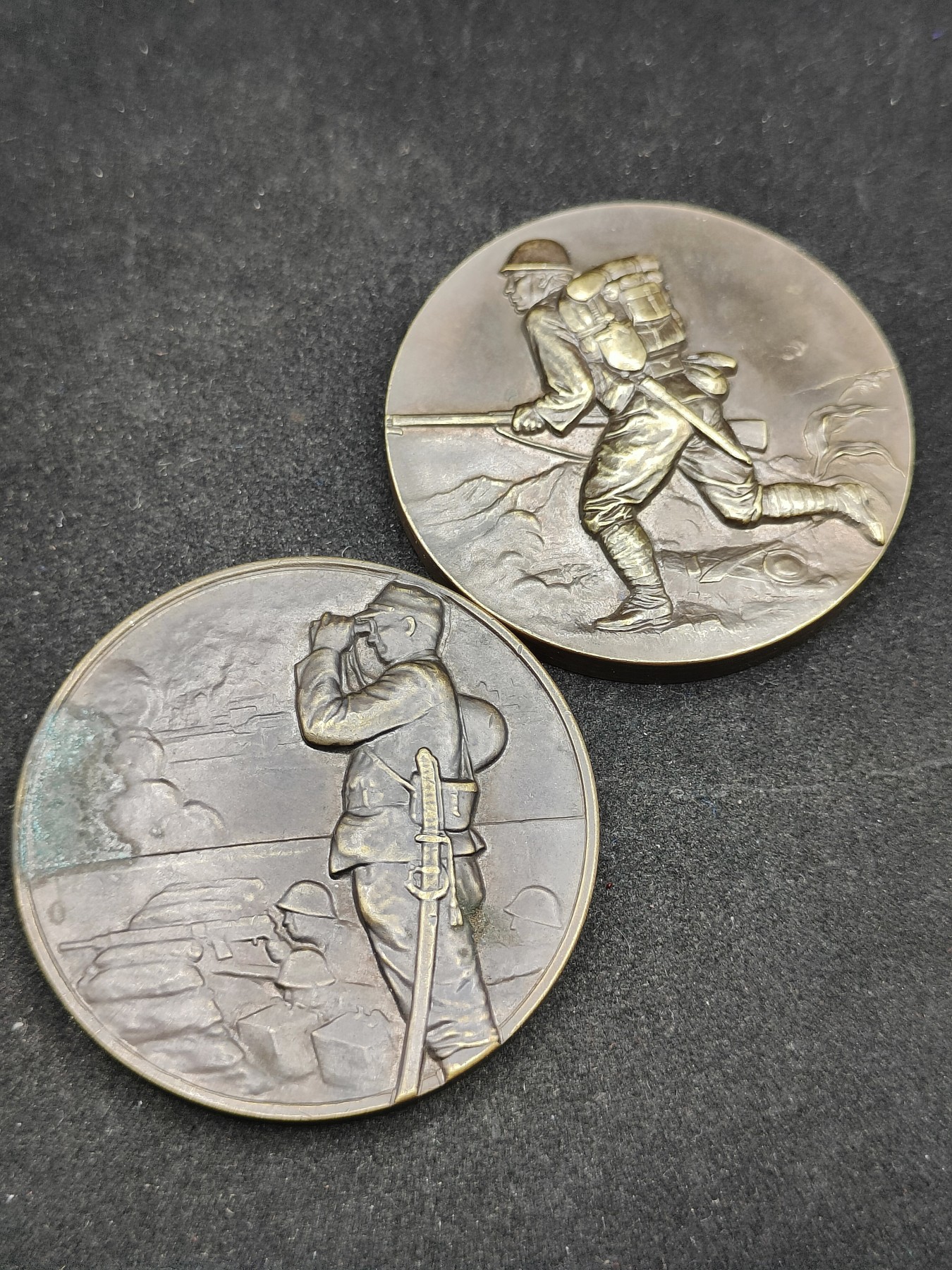 全场0元起拍 第81期 咸鱼国勋章拍卖专场 8月13日（周日）下午6：00开始 日本事变纪念章一对-