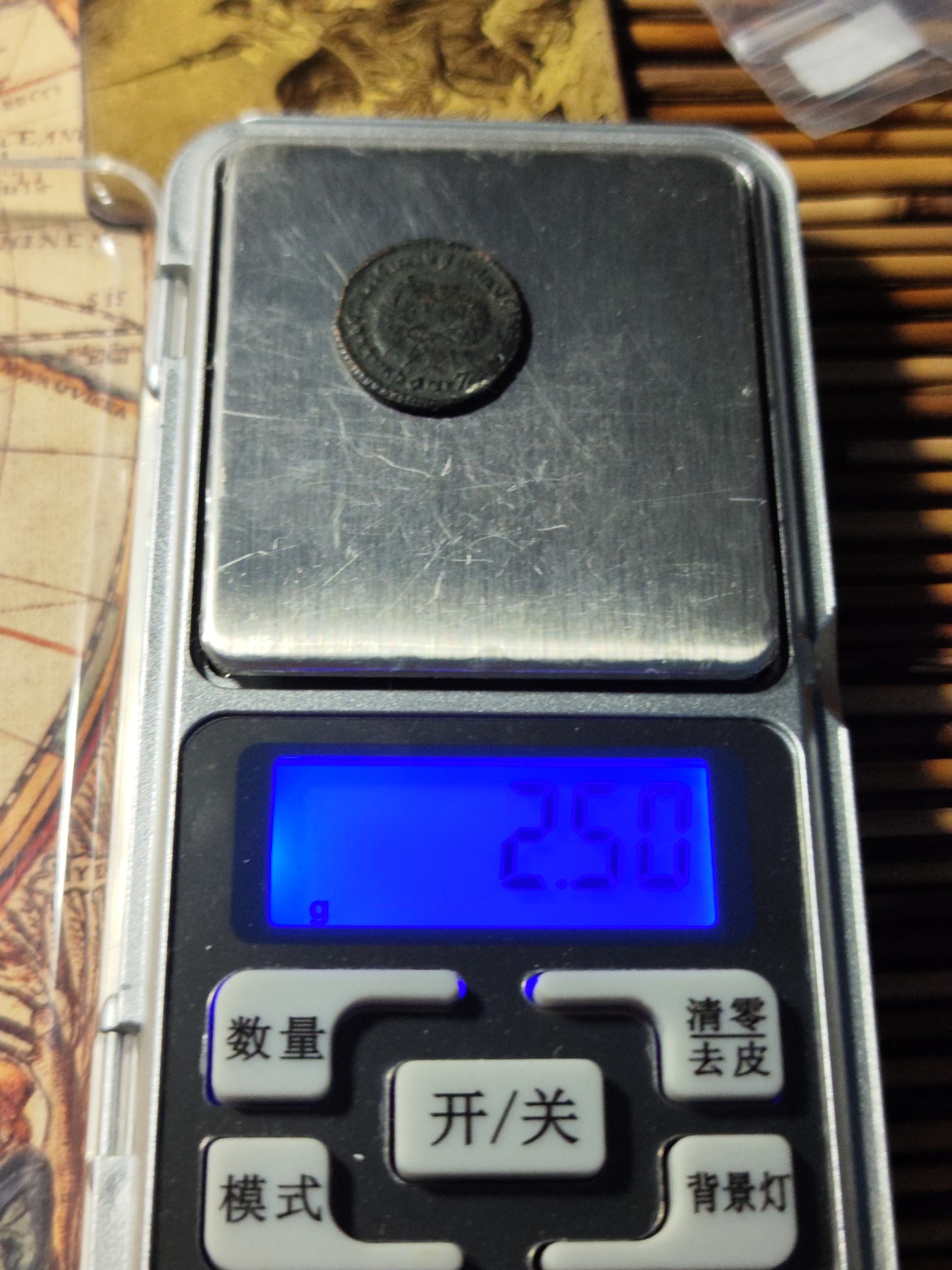 【大巴扎】第9回：丝路钱币与罗马帝国钱币的碰撞（全场包邮） 古罗马铜币，不知道是那位皇帝，图案还蛮清晰的