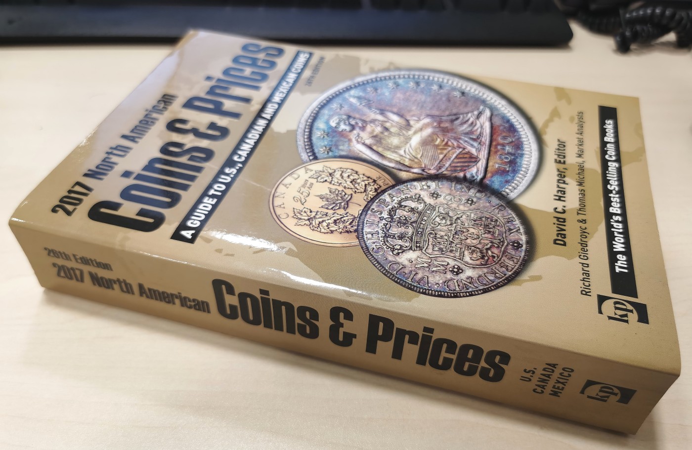 博洋堂世界钱币拍卖第038期（全场包邮） 克劳斯2017年北美硬币和价格目录：美国、加拿大和墨西哥 第26版，少见的细分目录，厚达744页（该拍品运费到付）