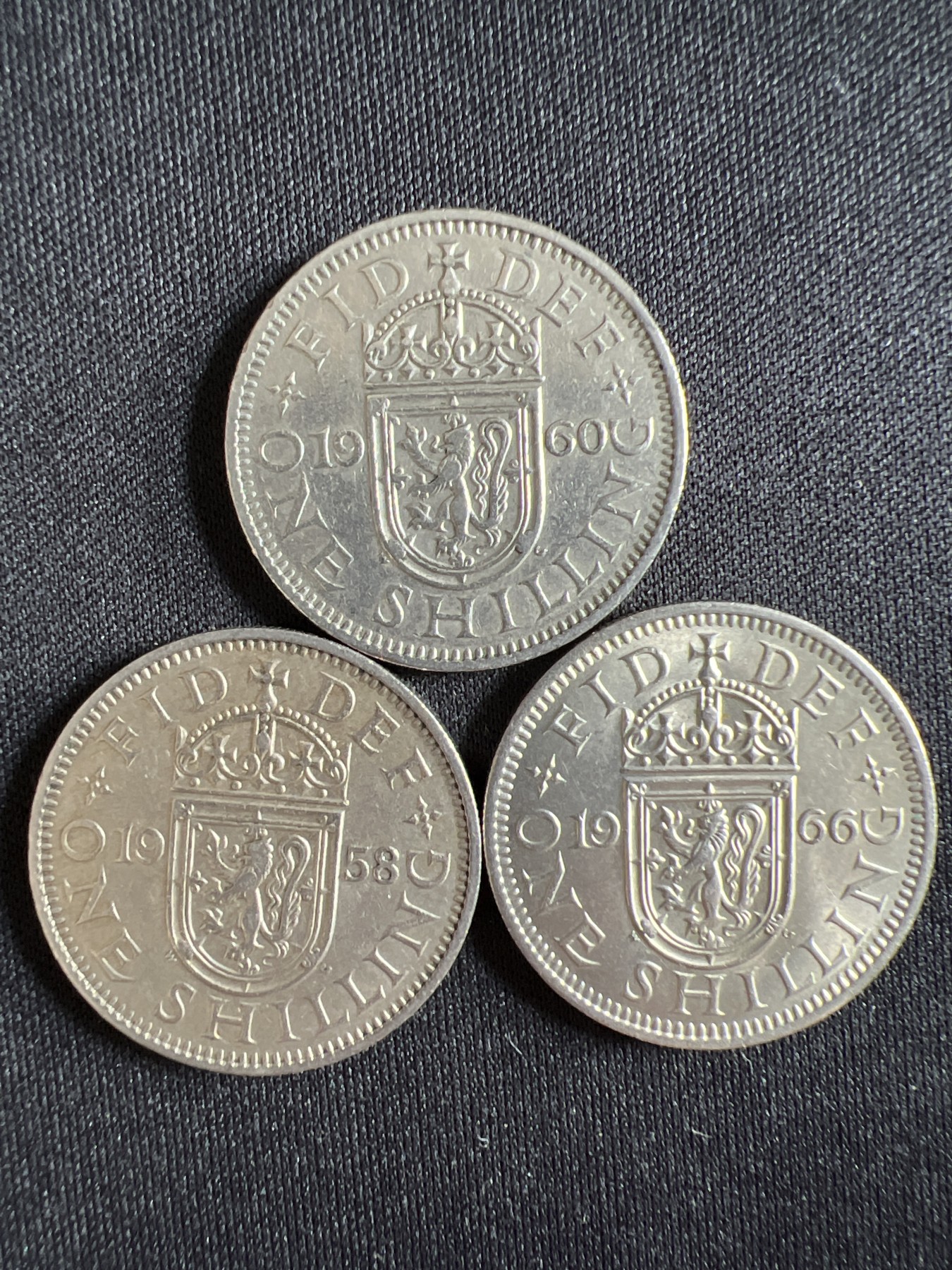 泡泡堂第376期 硬币专场 （无押金，捡漏，全场20包邮，偏远地区除外，接收代拍业务） 伊二一先令三枚 红狮