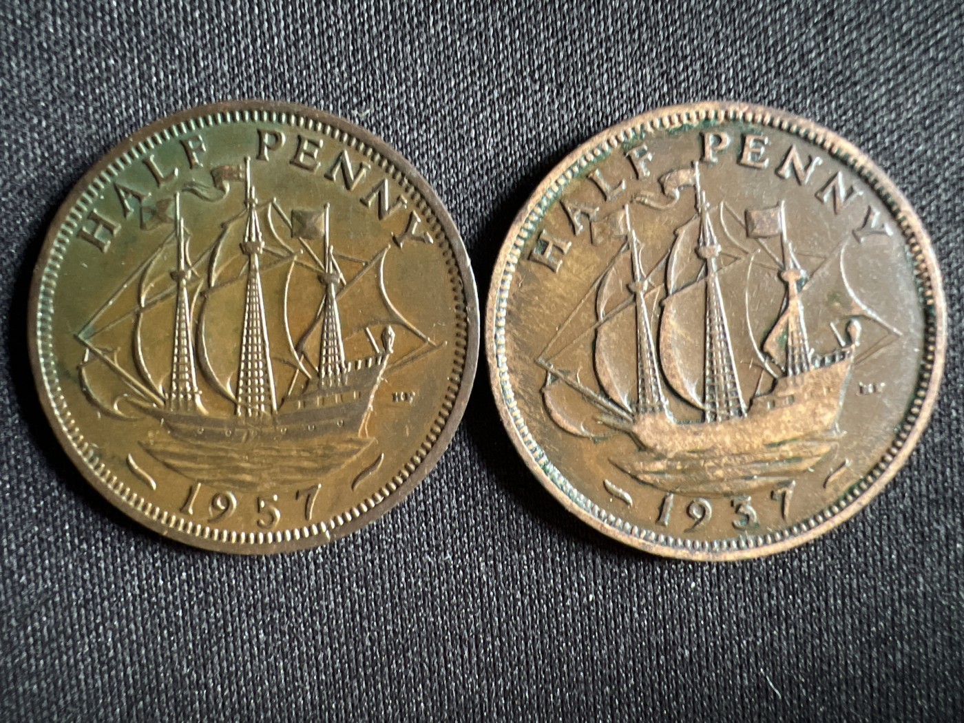 泡泡堂第376期 硬币专场 （无押金，捡漏，全场20包邮，偏远地区除外，接收代拍业务） 伊二半便士两枚