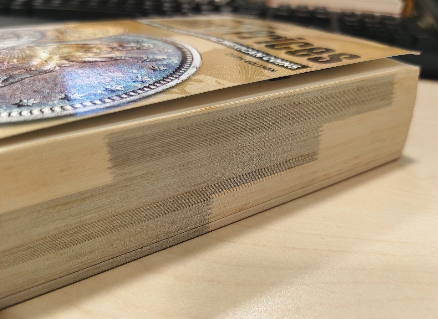 博洋堂世界钱币拍卖第038期（全场包邮） 克劳斯2017年北美硬币和价格目录：美国、加拿大和墨西哥 第26版，少见的细分目录，厚达744页（该拍品运费到付）