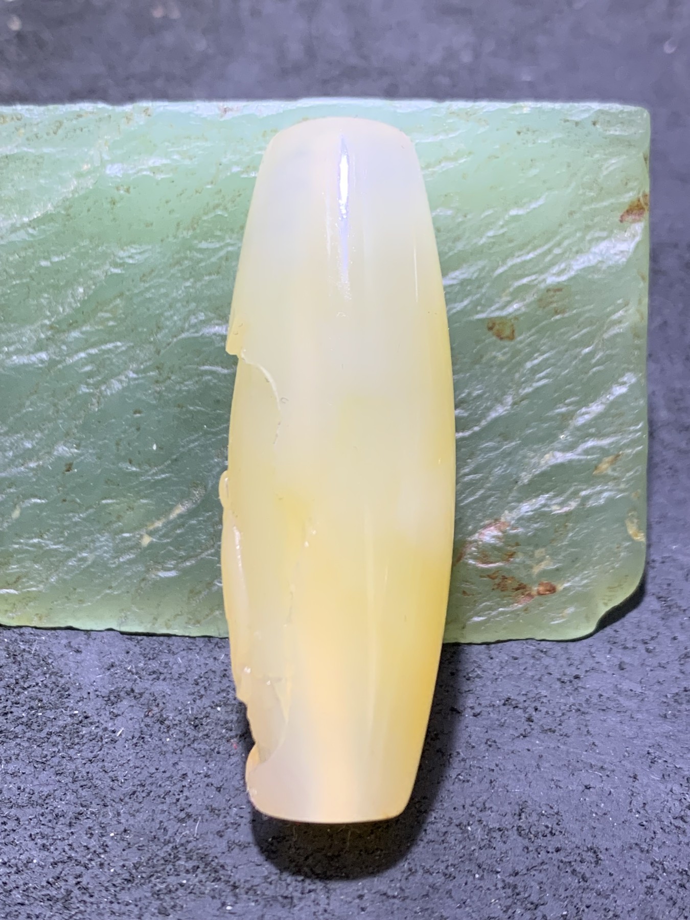 精美高玉化亚光海洋玉髓手工俏色巧雕开门见福大桶珠一个！