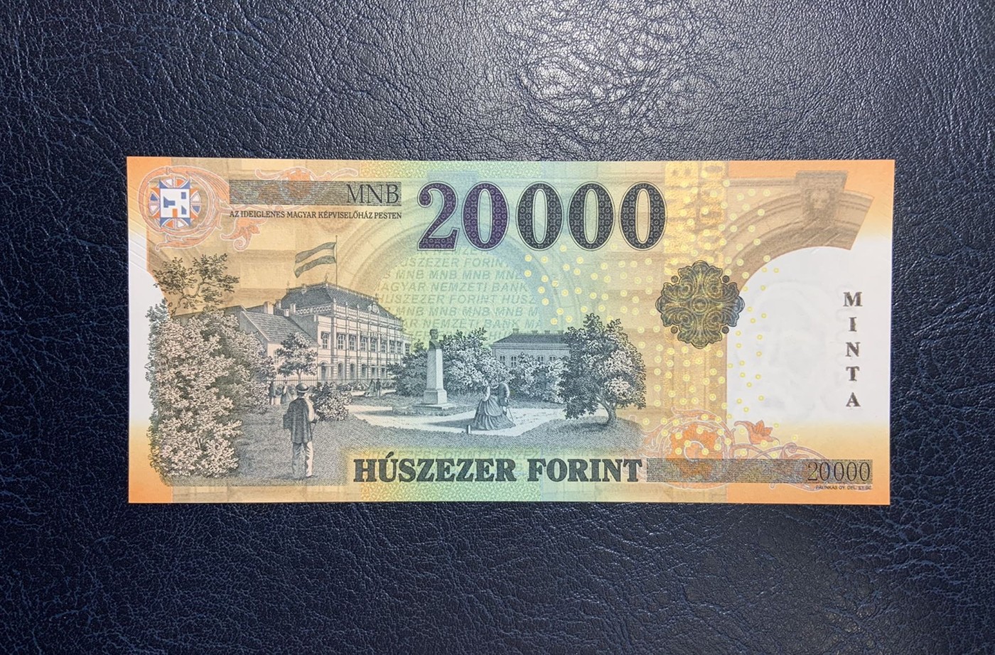 收藏联盟Quantum Auction 第280期拍卖  匈牙利2015年20000福林样票 品相全新UNC 百位号 票面一个不明显的轻微点钞痕