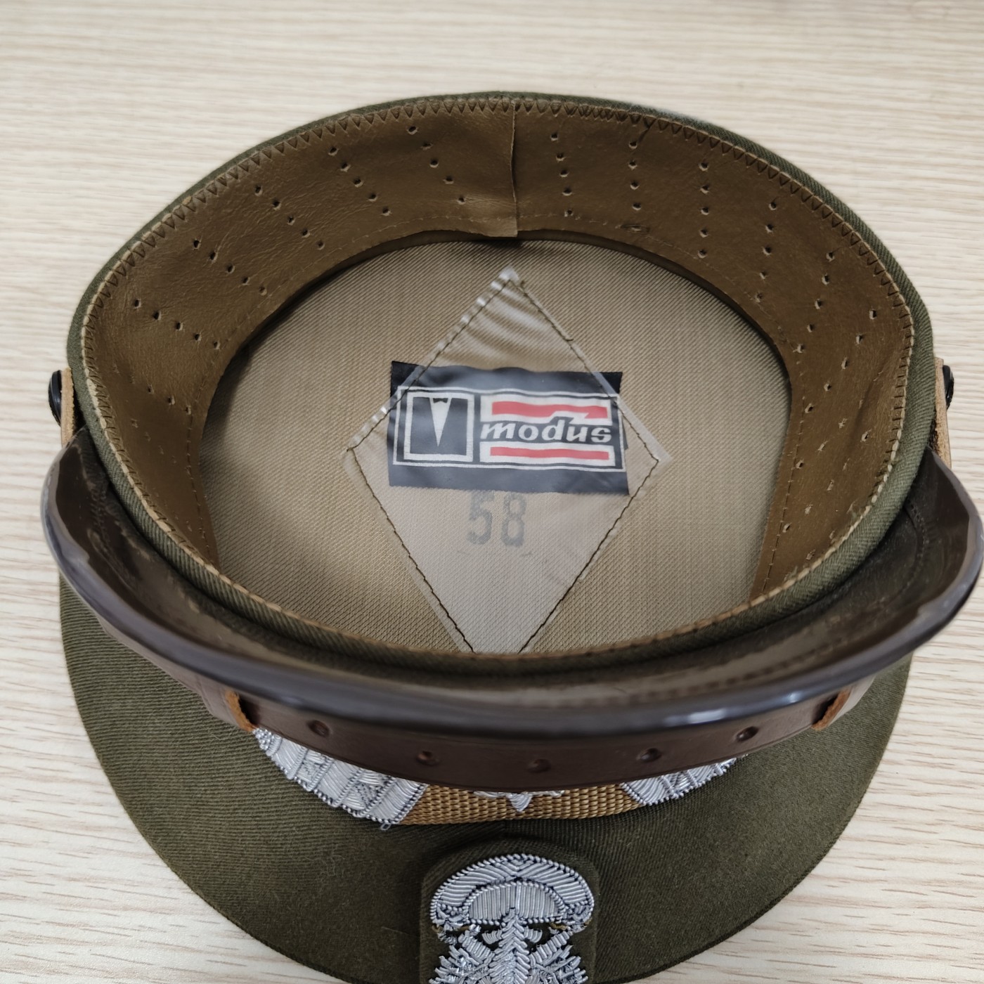 全场0元起拍 第81期 咸鱼国勋章拍卖专场 8月13日（周日）下午6：00开始 波兰人民军 陆军将官大檐帽58CM