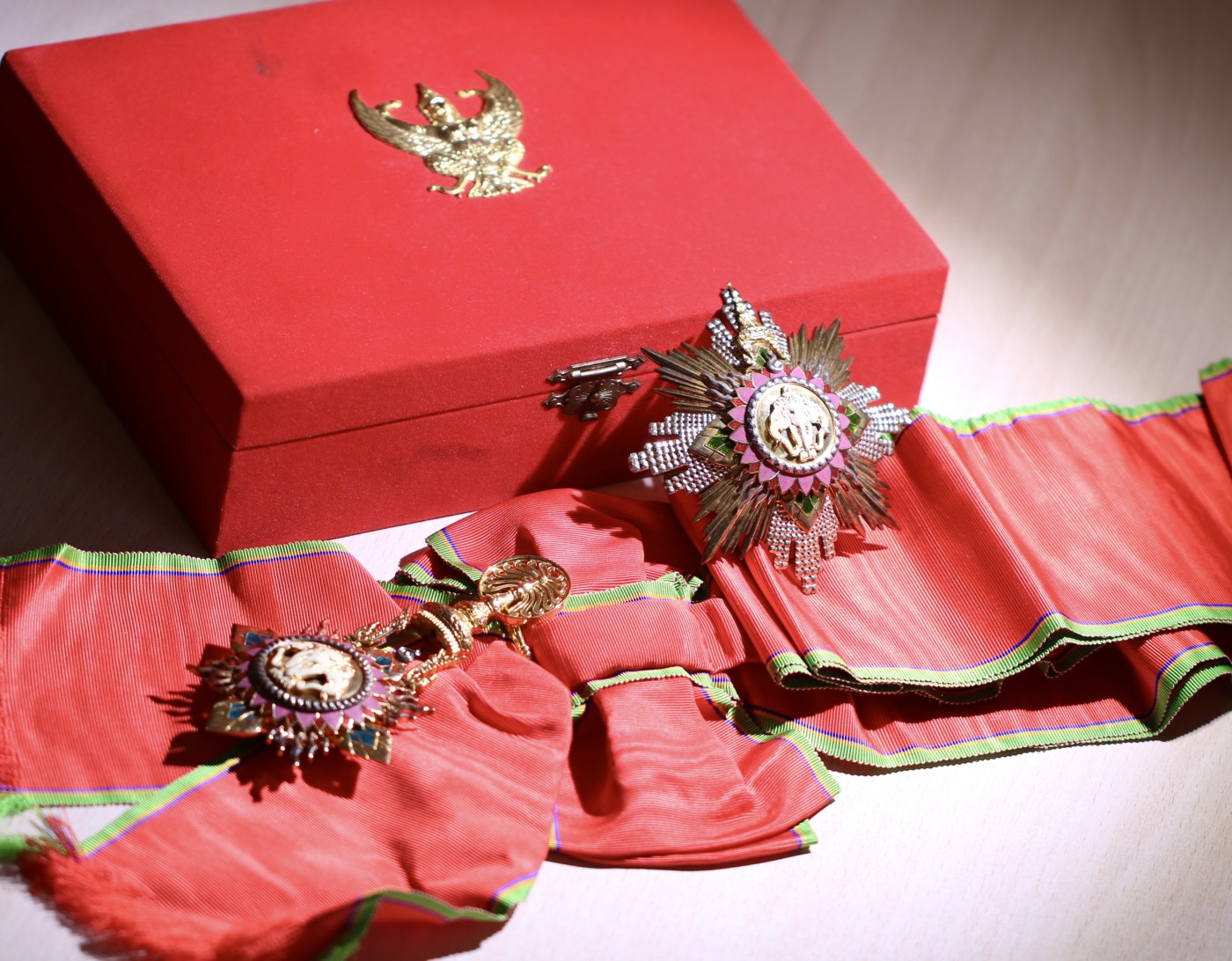 大猫徽章拍卖第230期 泰国🇹🇭特级白象勋章