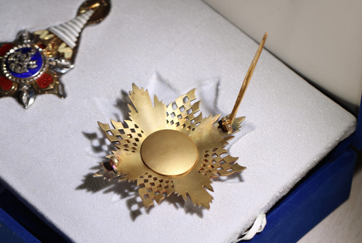 大猫徽章拍卖第230期 泰国🇹🇭特级王冠勋章