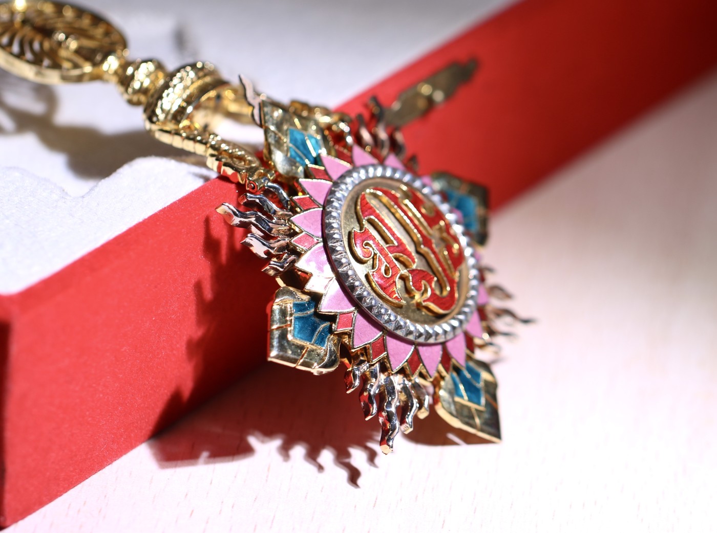 大猫徽章拍卖第230期 泰国🇹🇭特级白象勋章