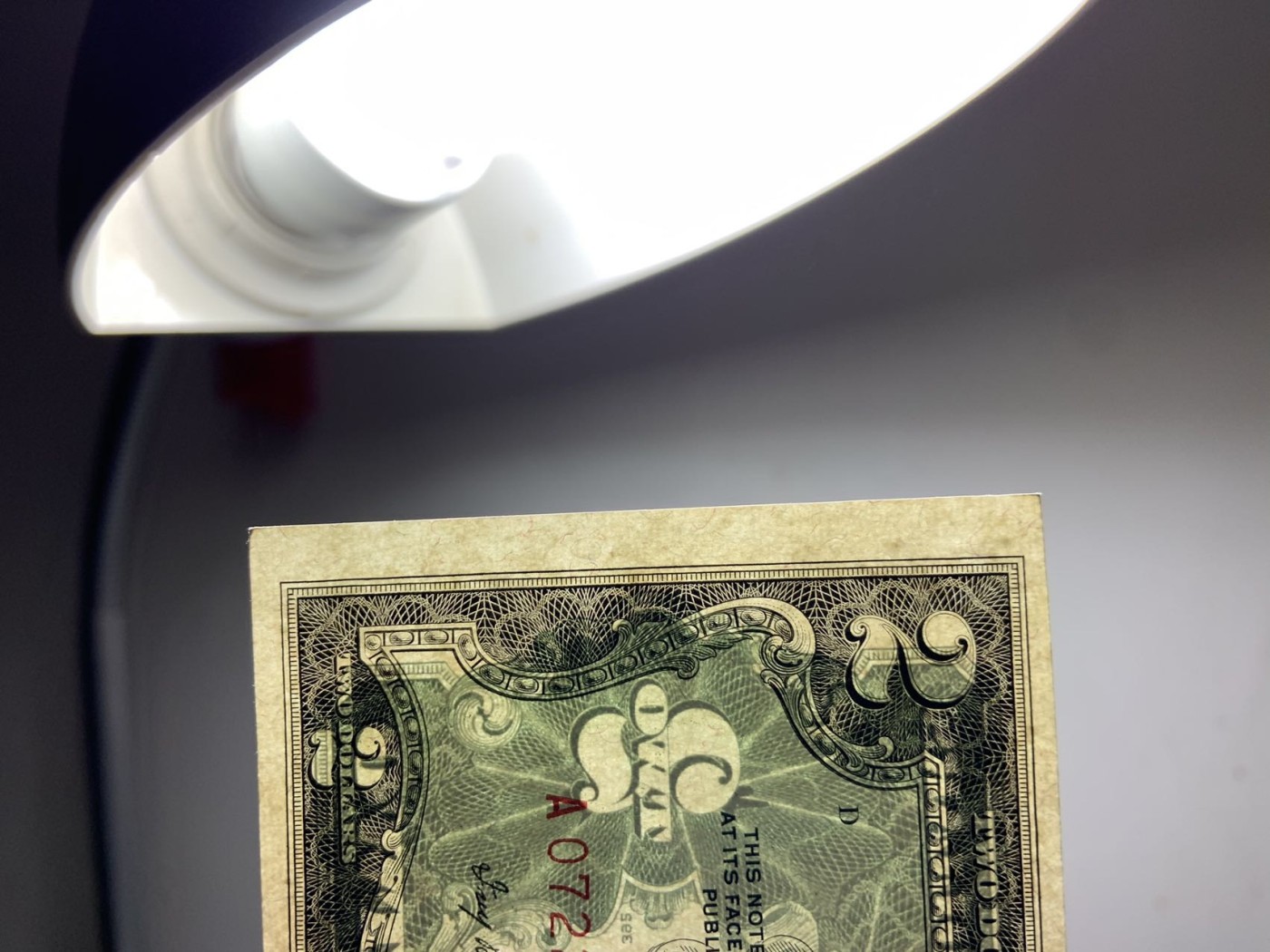 收藏联盟Quantum Auction 第280期拍卖  美国1953年政府券2元 品相UNC AA冠号码无4  上边缘黑线为原始印刷分界线残留