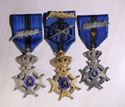 大猫徽章拍卖第230期 - 比利时骑士级利奥波德二世勋章一组