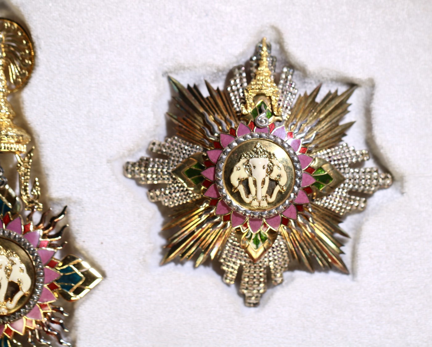 大猫徽章拍卖第230期 泰国🇹🇭特级白象勋章