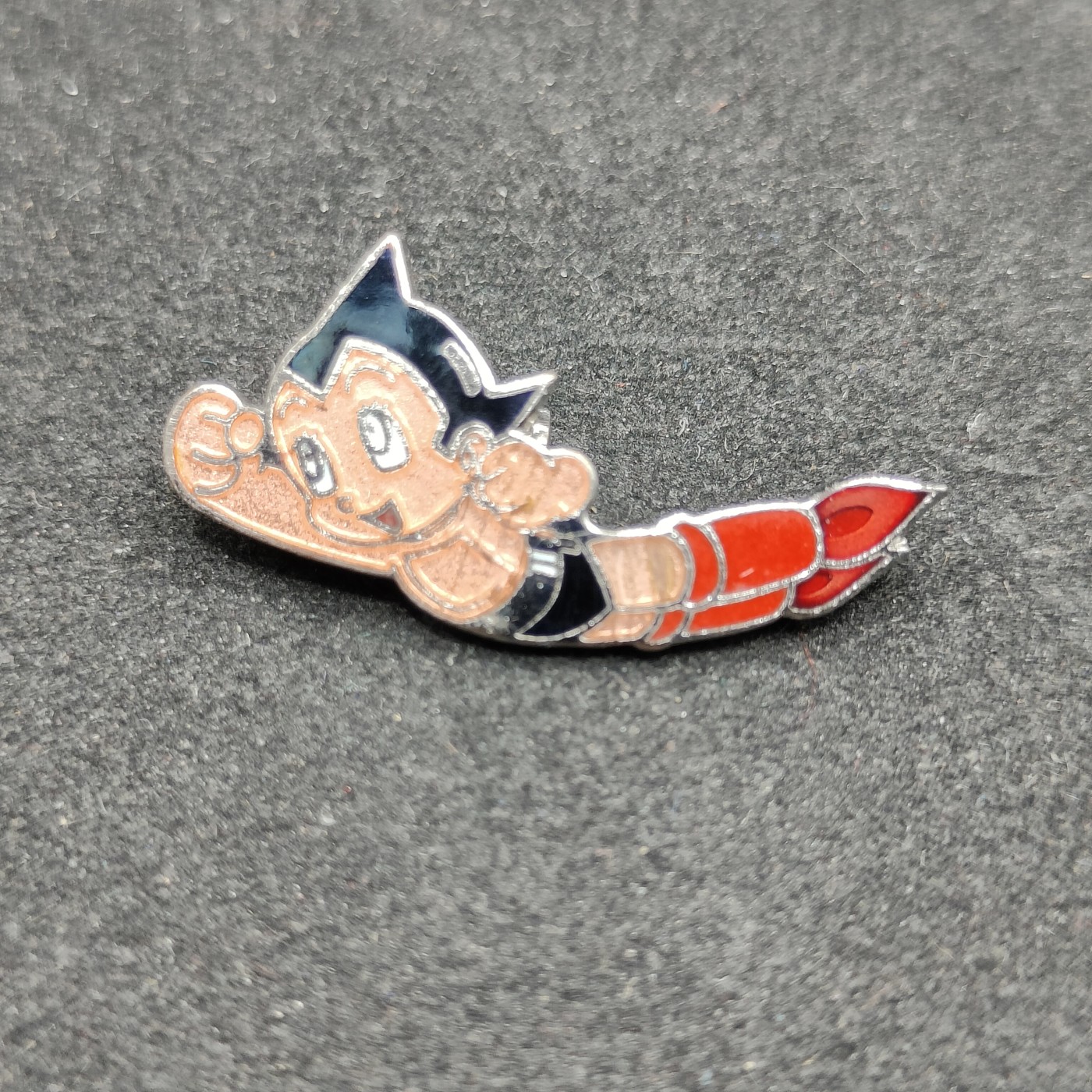 全场0元起拍 第82期 咸鱼国勋章拍卖专场 8月16日（周三）下午6：00开始 新妇人，国际儿童年徽章