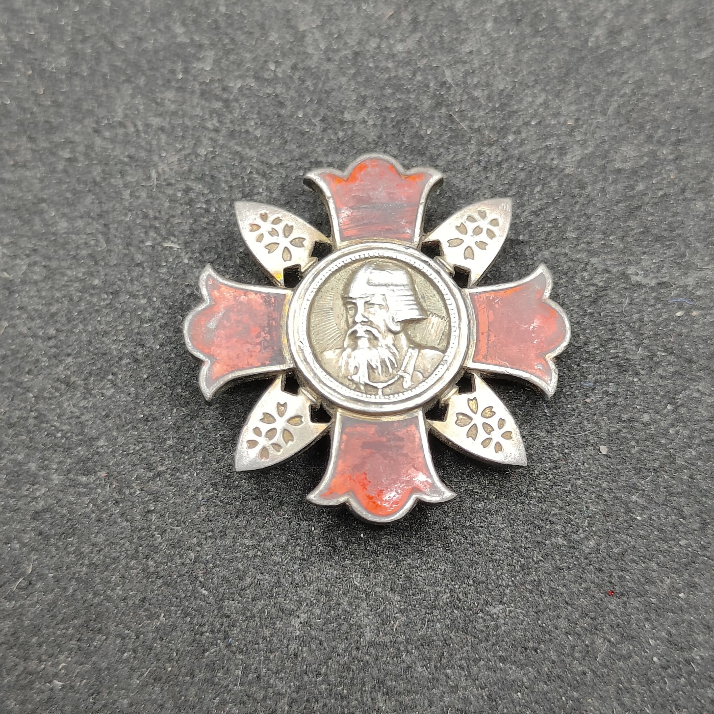 全场0元起拍 第82期 咸鱼国勋章拍卖专场 8月16日（周三）下午6：00开始 日本伤夷纪章 稀有战伤 银珐琅