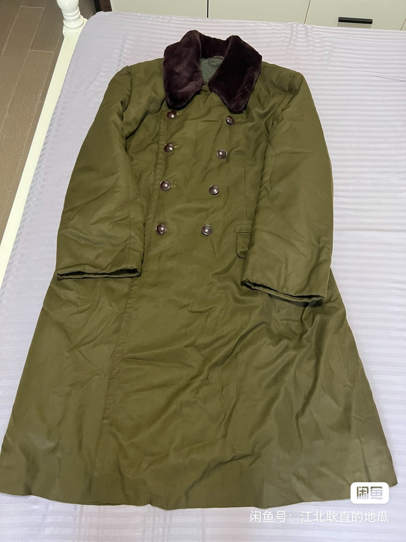 第三场拍卖 保暖大衣（代拍一号）