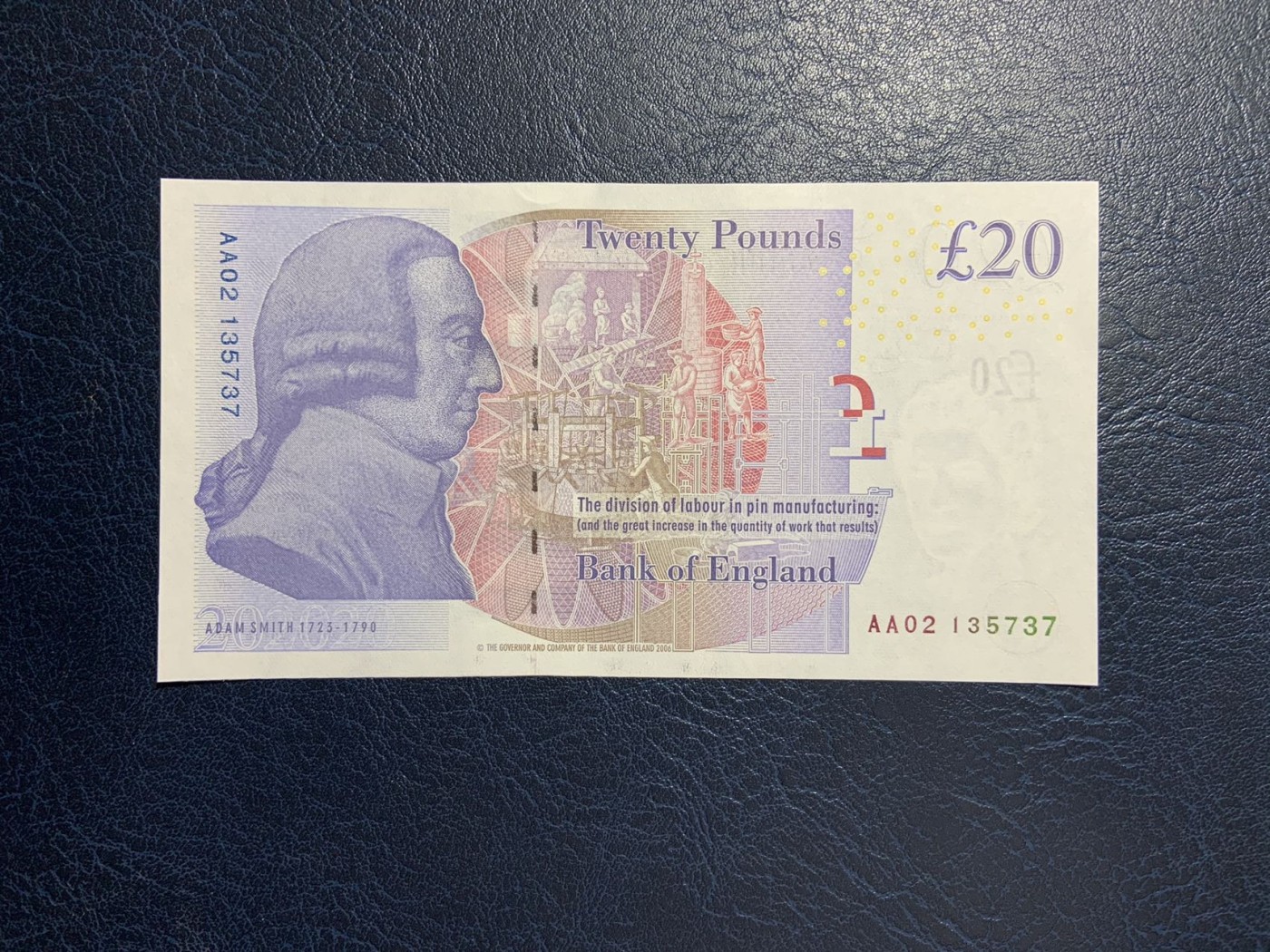 收藏联盟Quantum Auction 第281期拍卖  英国2006年20镑 品相全新UNC AA02冠 号码无4 经济学家亚当.史密斯 注意月牙痕