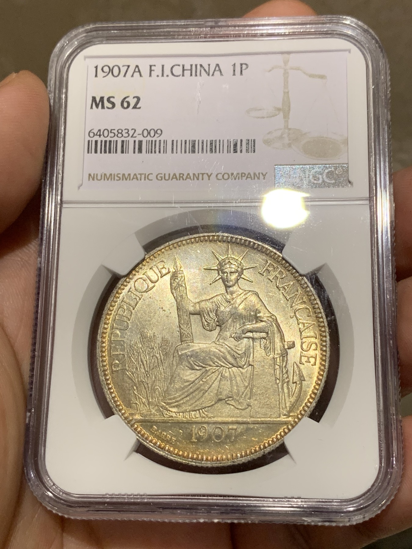 《竞宝斋》第189场-周日，周一 2场 (全场包邮) NGC MS62 法属印支 1907年坐洋银币 淡彩包浆 比较难得