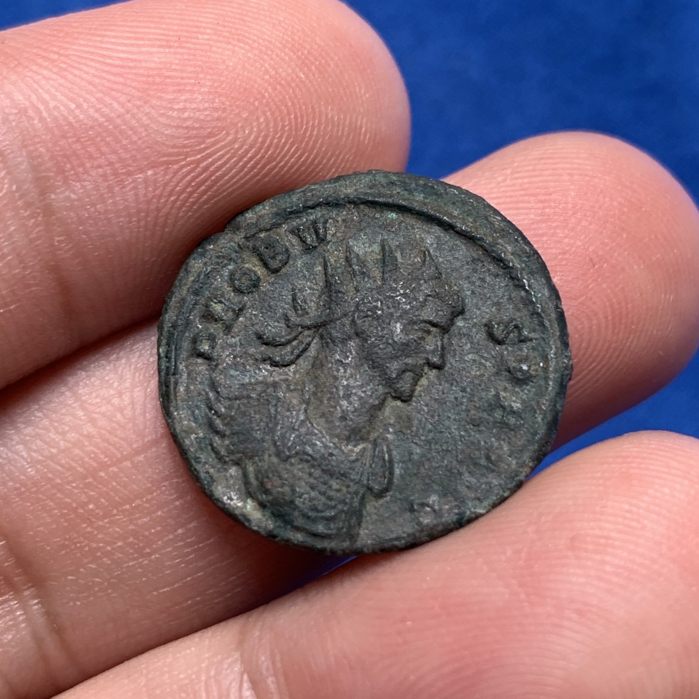 《竞宝斋》第189场-周日，周一 2场 (全场包邮) 公元276-282年 古罗马普罗布斯洗银币 背面还尚存一点银层